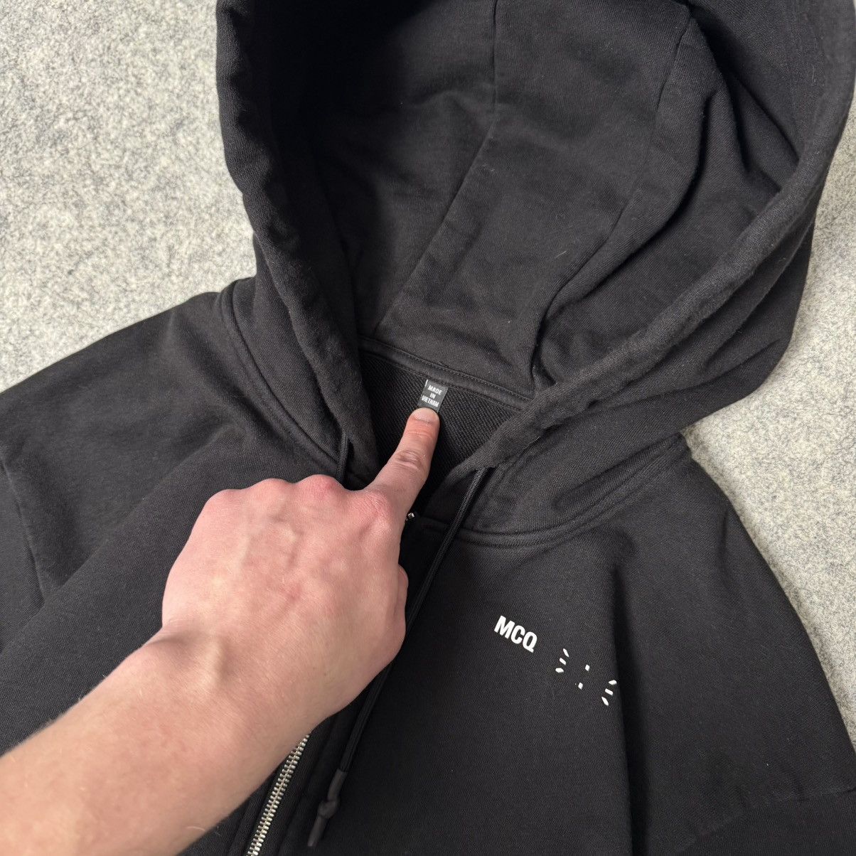 Alexander McQueen Alexander McQueen Black Relaxed Zip Hoodie Size US L / EU 52-54 / 3 - 4 Thumbnail