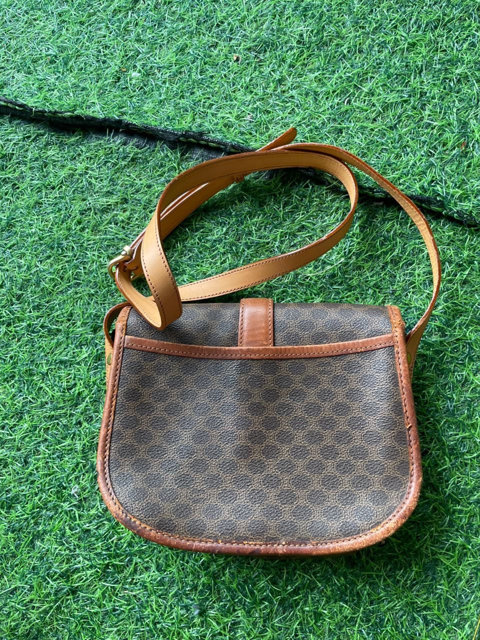 Celine Authentic Celine Monogram Crossbody Bag Size ONE SIZE - 2 Thumbnail