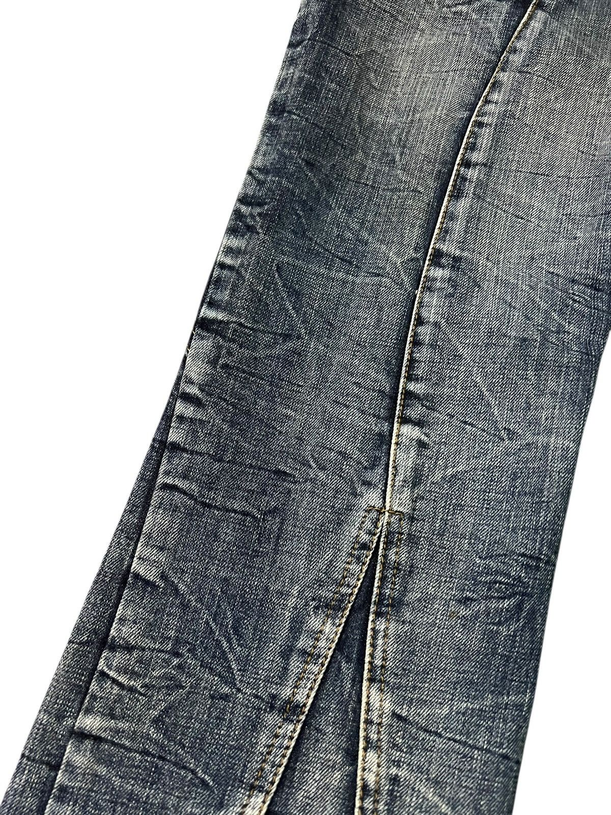 semanticdesign 💥Flare💥Semantic Design Flare Distress Claw Jean Size US 31 - 16 Thumbnail