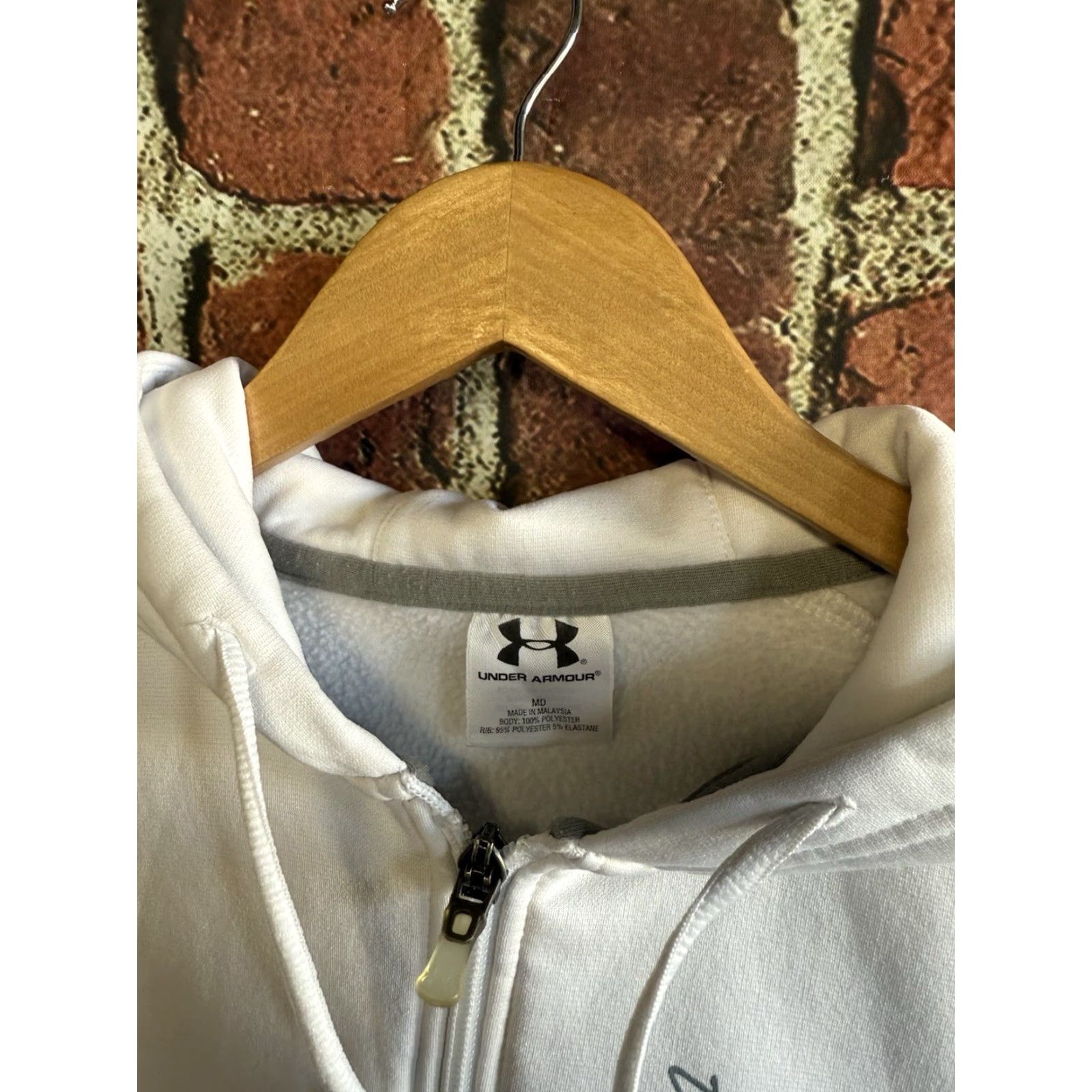 Under Armour Under Armour Womens White Full Zip Hoodie North Dakota State Size M Size M / US 6-8 / IT 42-44 - 3 Thumbnail