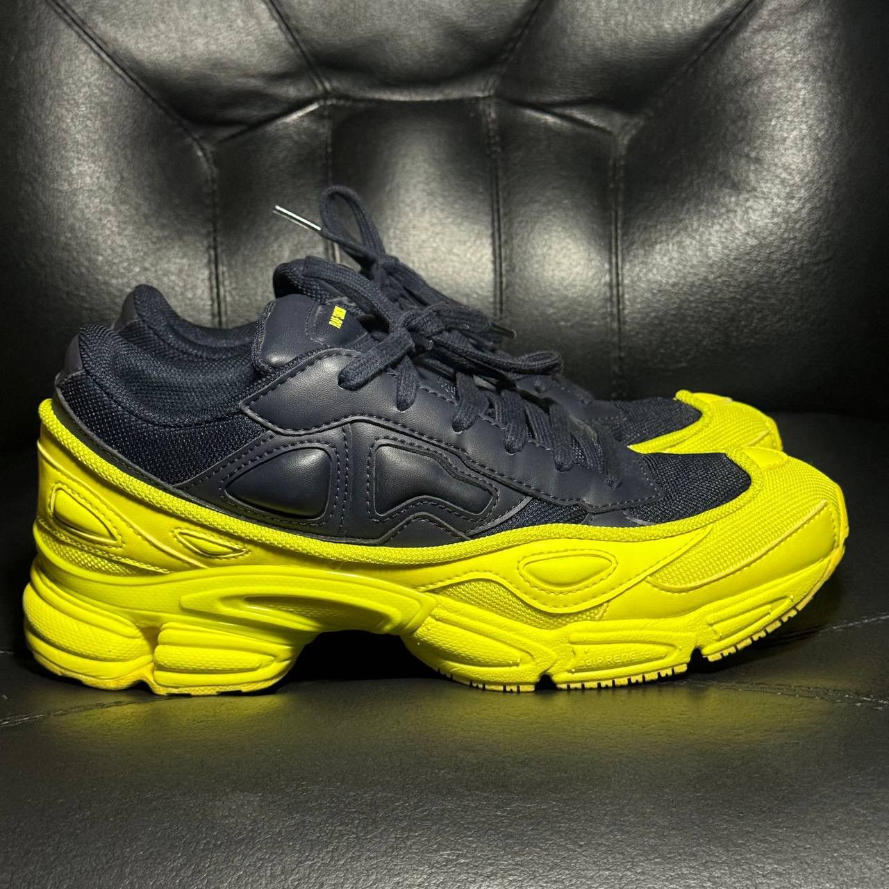 Adidas × Raf Simons 7,5us Adidas Raf Simons Ozweego Yellow FW18 Size US 7.5 / EU 40-41 - 1 Thumbnail