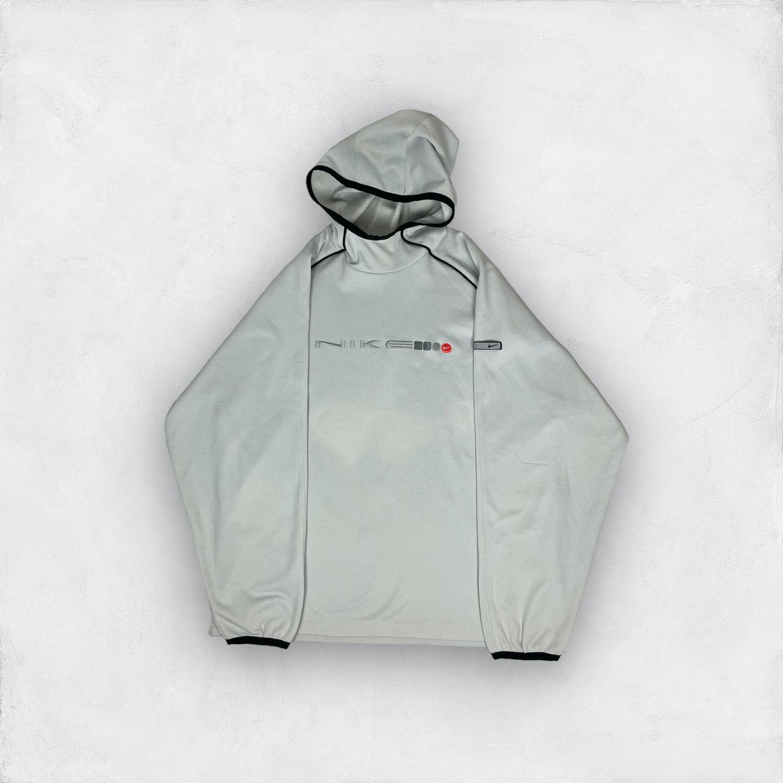 Nike × Vintage Nike Adults Gray Long Sleeve Embroidered Pullover Hoodie M Size US M / EU 48-50 / 2 - 1 Thumbnail