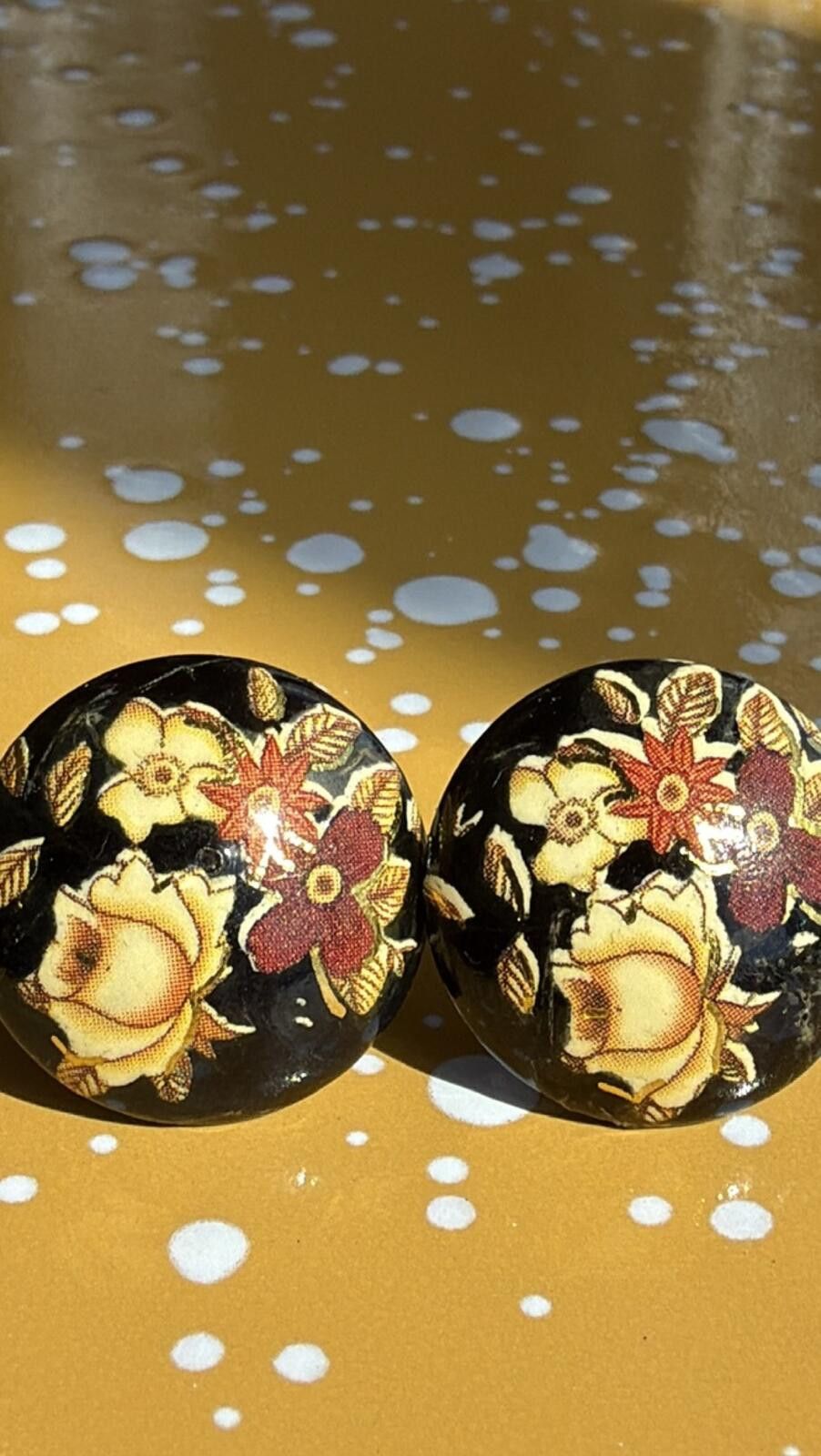 Other Vintage Cloisonné Style Floral Button Earrings Retro Mod Size ONE SIZE - 5 Thumbnail