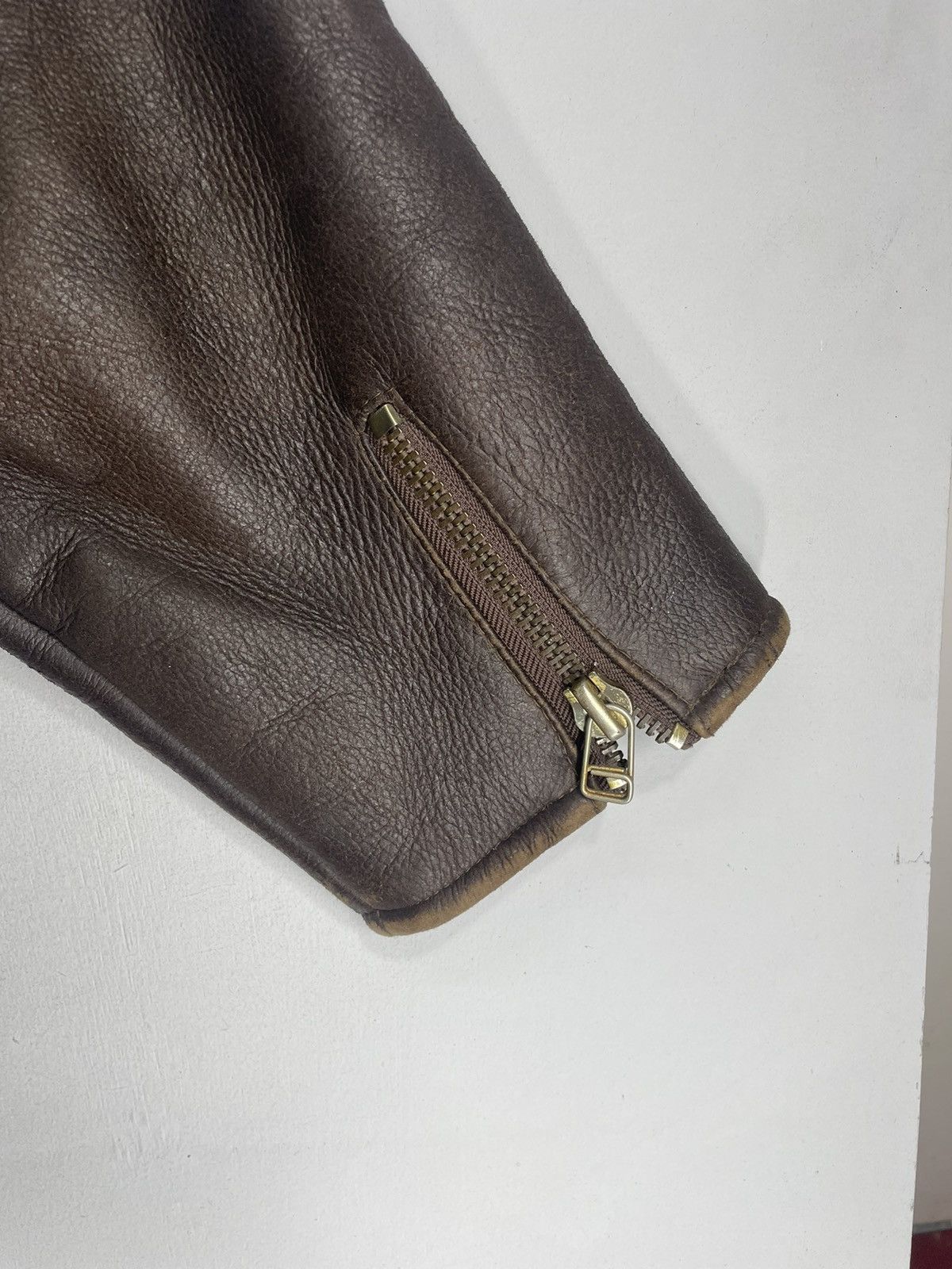 Vintage Vintage B 3 Leather Jacket Lining Sherpa Zipper Size US M / EU 48-50 / 2 - 9 Thumbnail