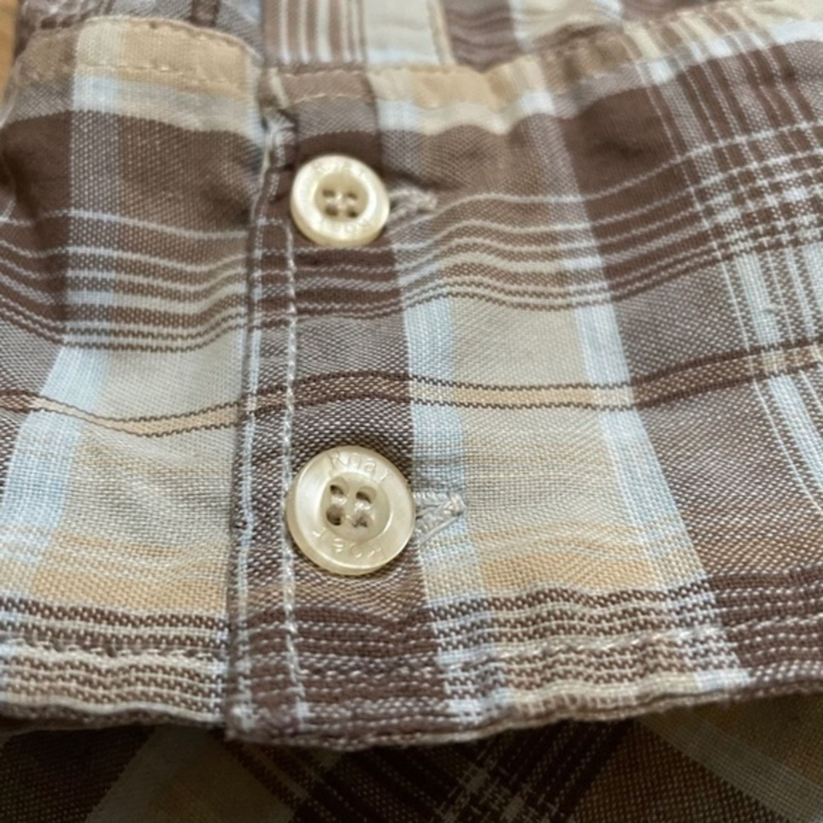 Roar Roar Plaid Long-Sleeve Button-Down Men’s Shirt Size US XL / EU 56 / 4 - 5 Thumbnail