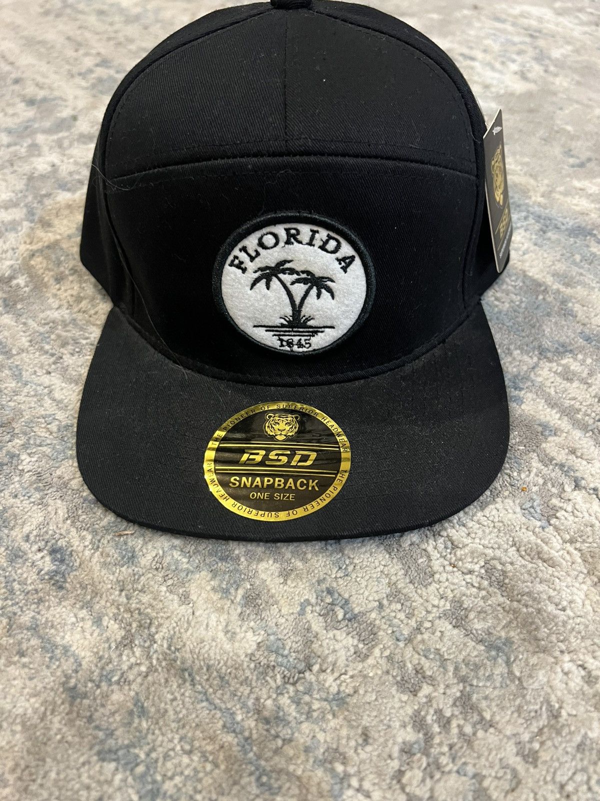 Other Black snap back Florida hat Size ONE SIZE - 1 Thumbnail