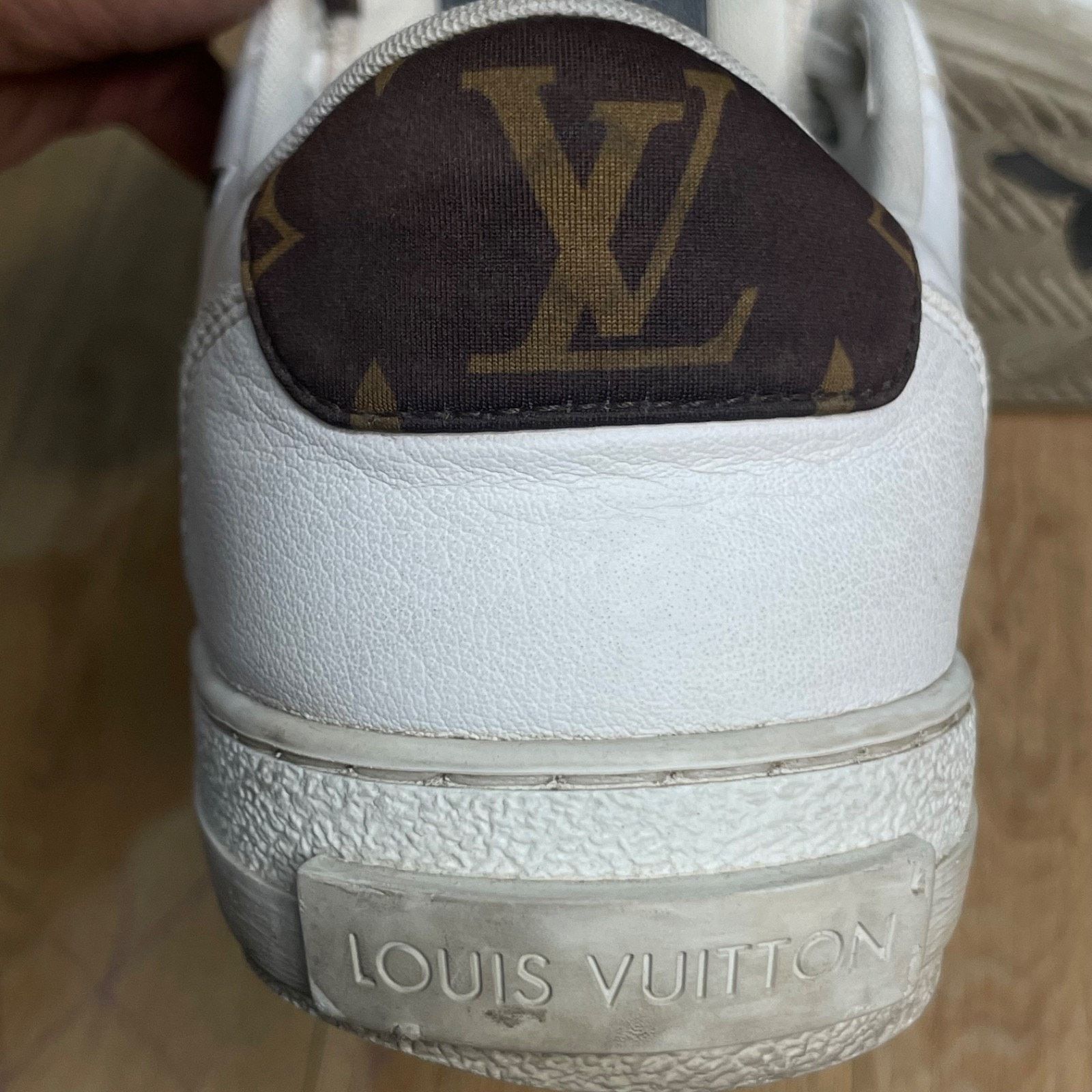 Louis Vuitton Louis Vuitton Charlie Sneakers Leather LV Shoes MEN WHITE Size US 9.5 / EU 42-43 - 9 Thumbnail
