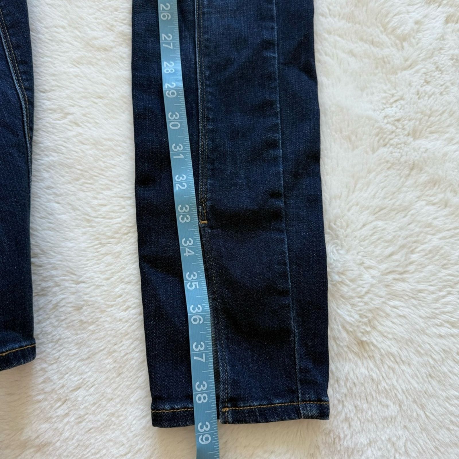 Good American Good American women skinny jeans size 2/26 US Size 26" / US 2 / IT 38 - 7 Thumbnail
