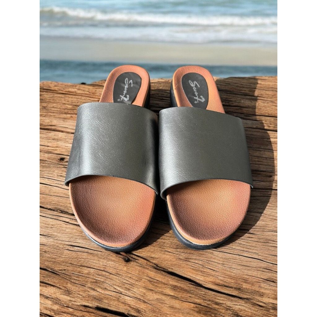 Seven 7 Seven Metalic Silver Sandals Slip Ons Shoes Size 10, Women's