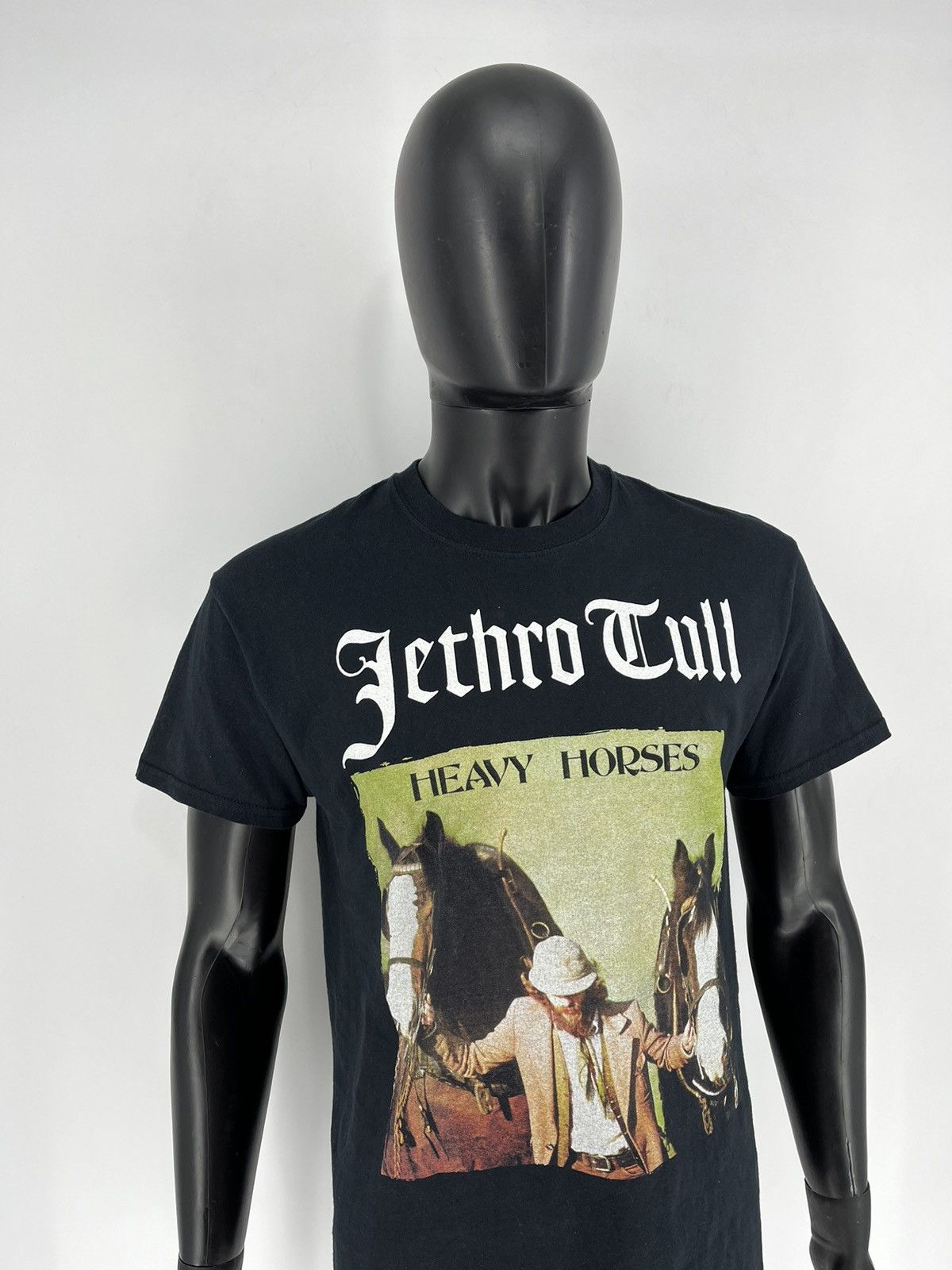 Band Tees × Vintage Vintage Band Tee JJethro Tull Heavy Horses Tour Size US M / EU 48-50 / 2 - 3 Thumbnail