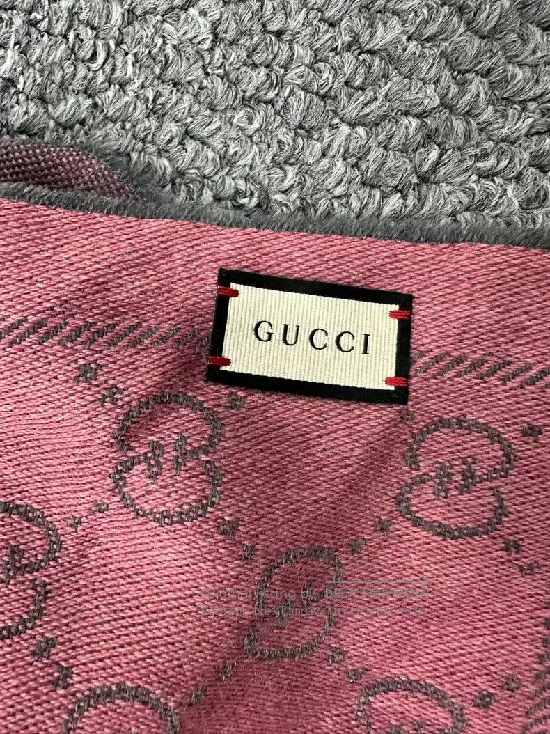 Gucci Gucci Gray-pink double-sided full-print logo tassel wool s Size ONE SIZE - 4 Thumbnail