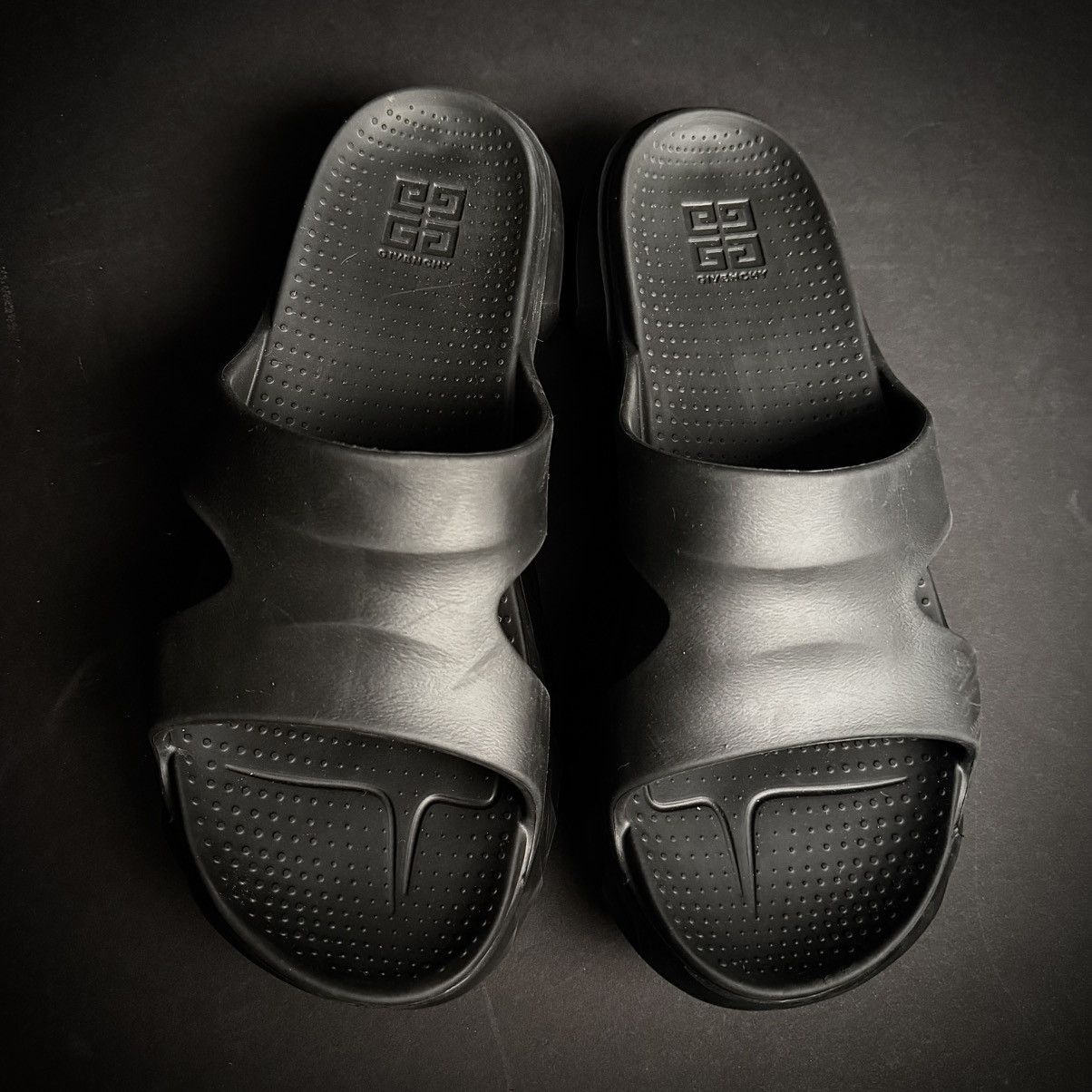 Givenchy Givenchy marshmallow Size US 12 / EU 45 - 2 Thumbnail