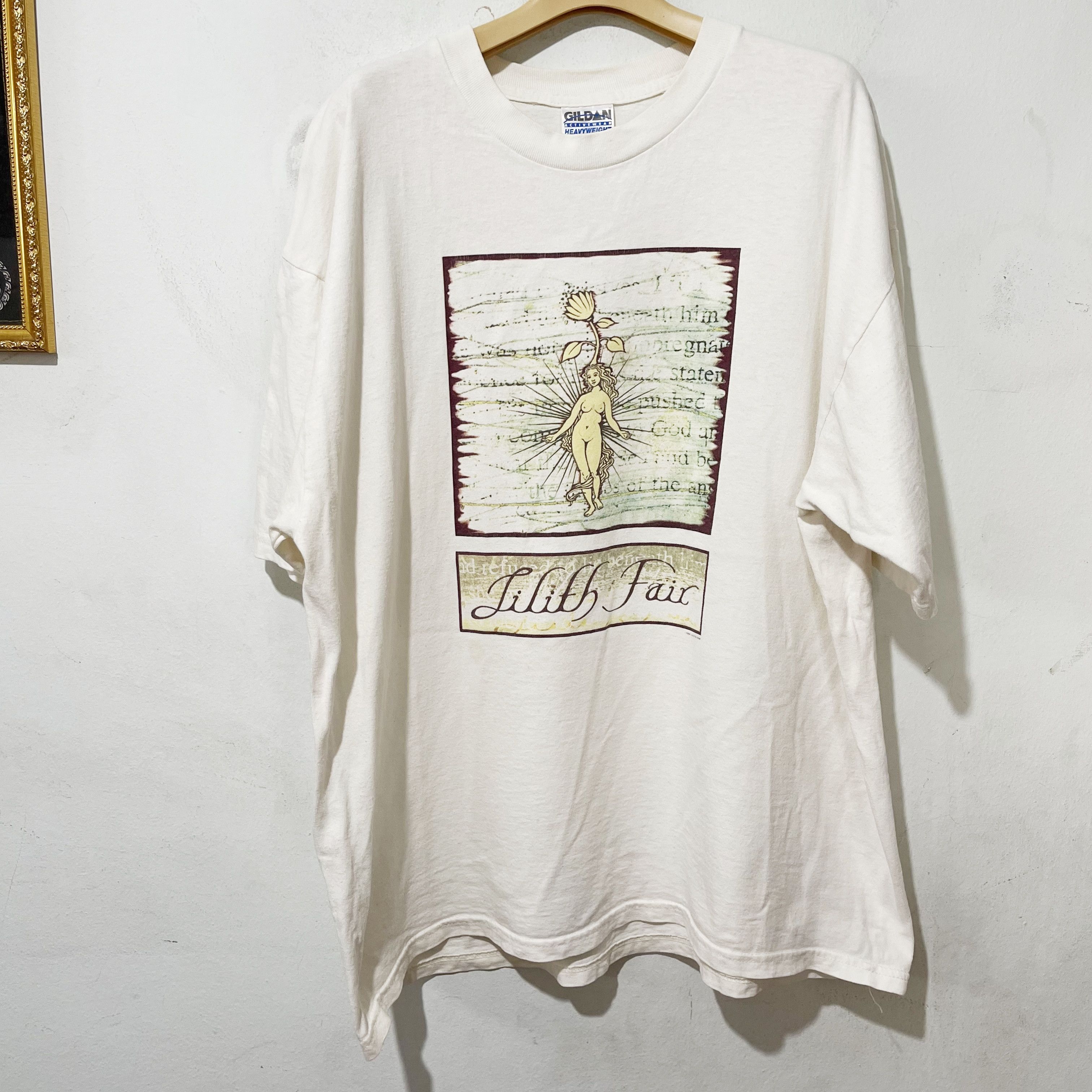 Band Tees Vintage 1997 Lilith Fair T-Shirt Size US XL / EU 56 / 4 - 1 Thumbnail