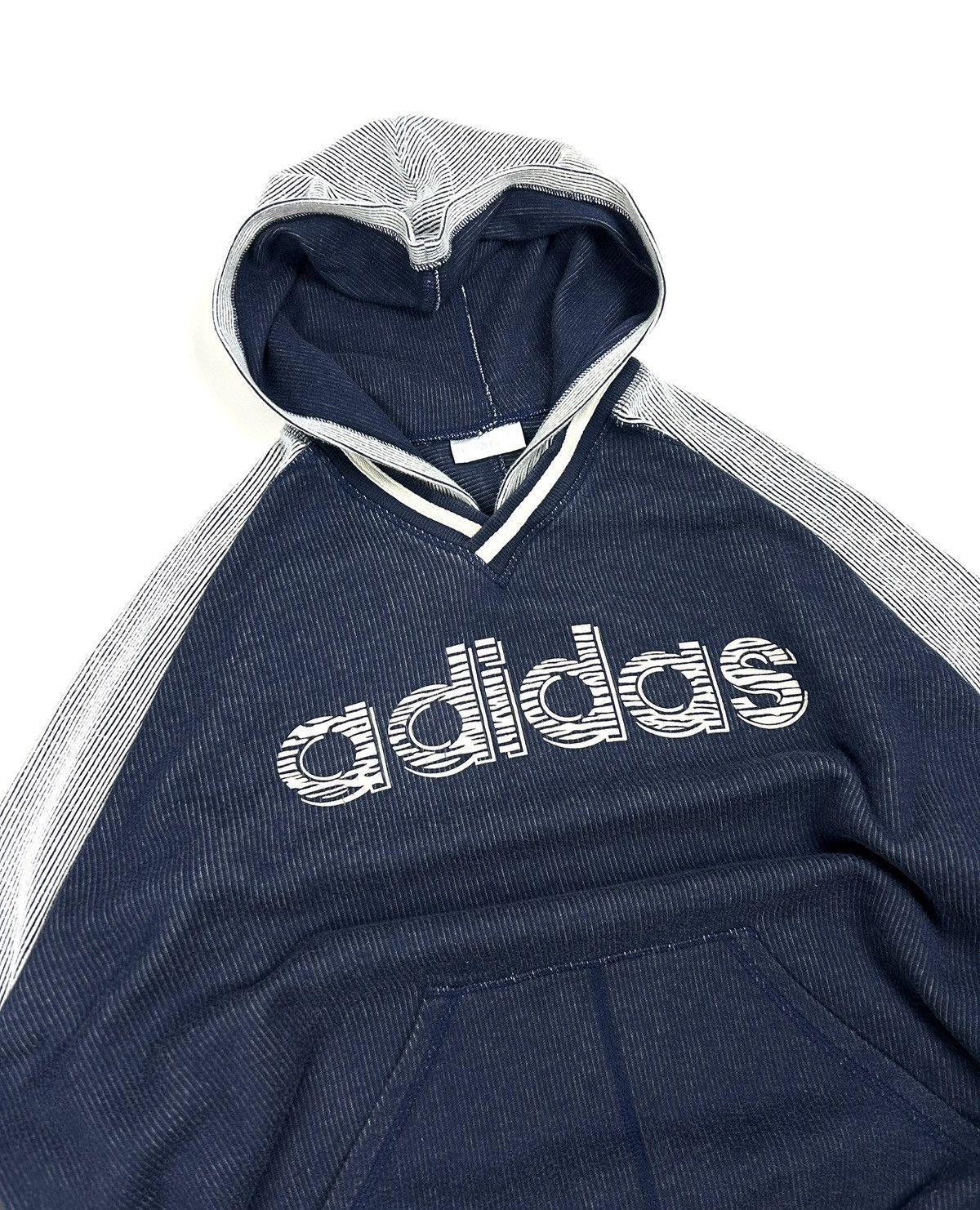 Adidas Vintage Adidas 90s Baggy Striped Hoodie 3/4 Sleeve Men’s M Size US M / EU 48-50 / 2 - 5 Thumbnail