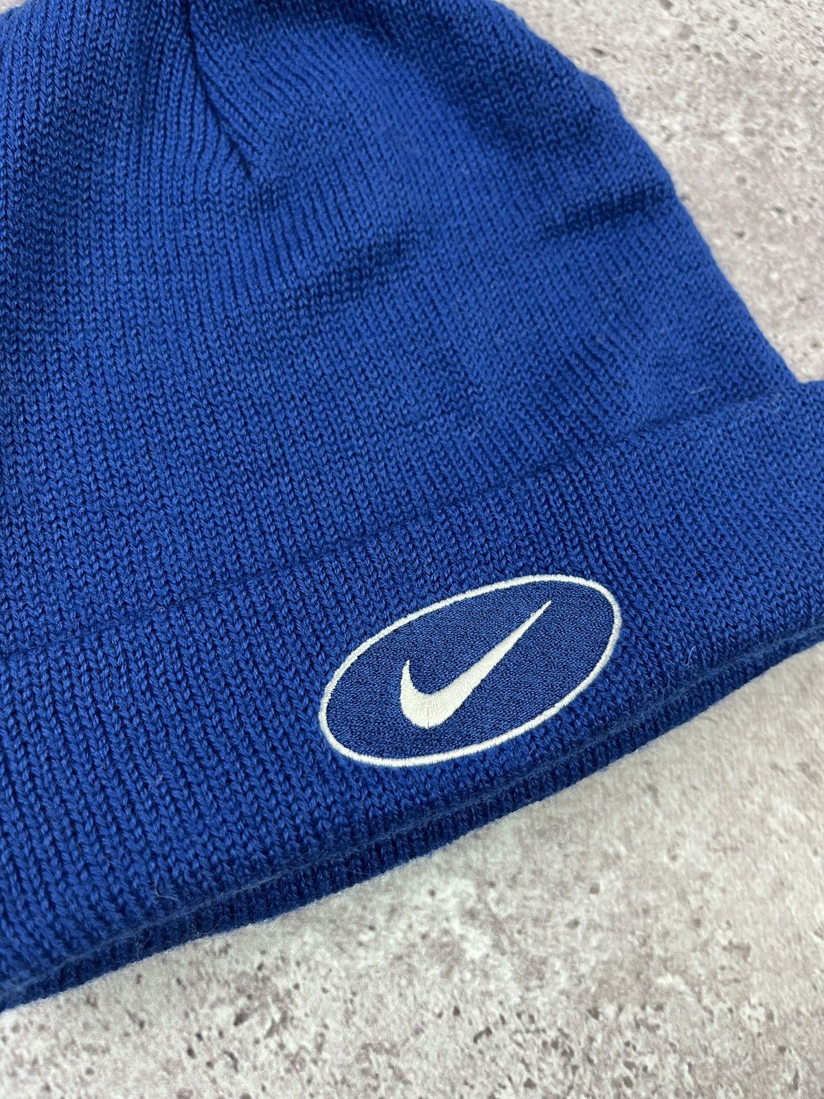 Nike Vintage Nike Peak Beanie Size ONE SIZE - 2 Thumbnail