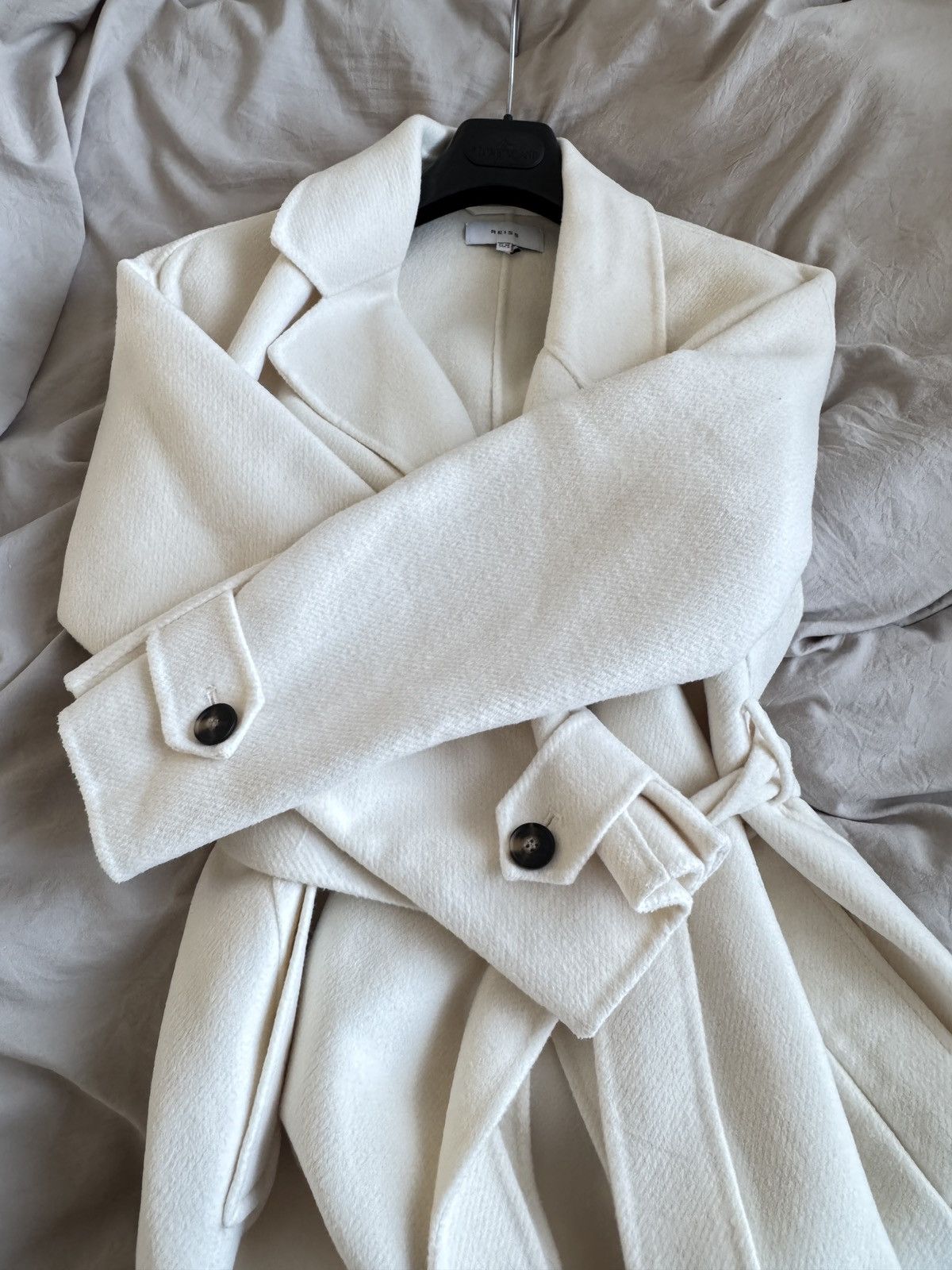 Reiss Reiss Wool blend blindseam belted coat Size M / US 6-8 / IT 42-44 - 3 Thumbnail