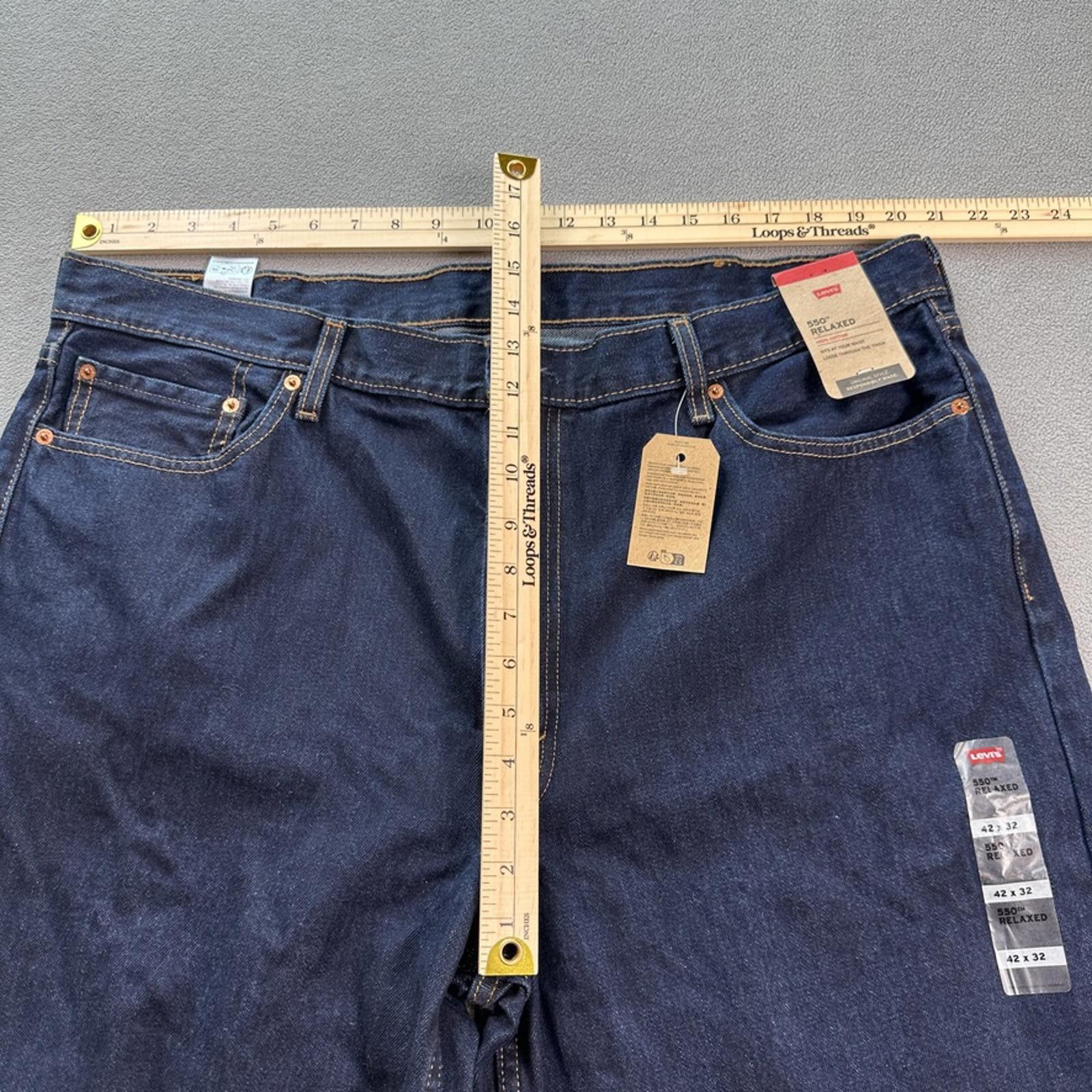 Levi's Levis 550 Relaxed Mens Jeans 42x32 Blue High Rise Dark Wash Size US 42 / EU 58 - 4 Thumbnail
