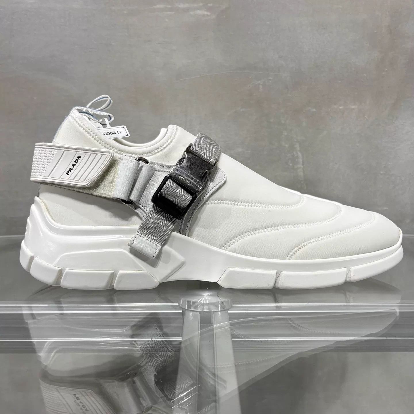 Prada Prada White Canvas Sneaker New W/O Box UK6.5/40.5 Size US 7.5 / EU 40-41 - 4 Thumbnail