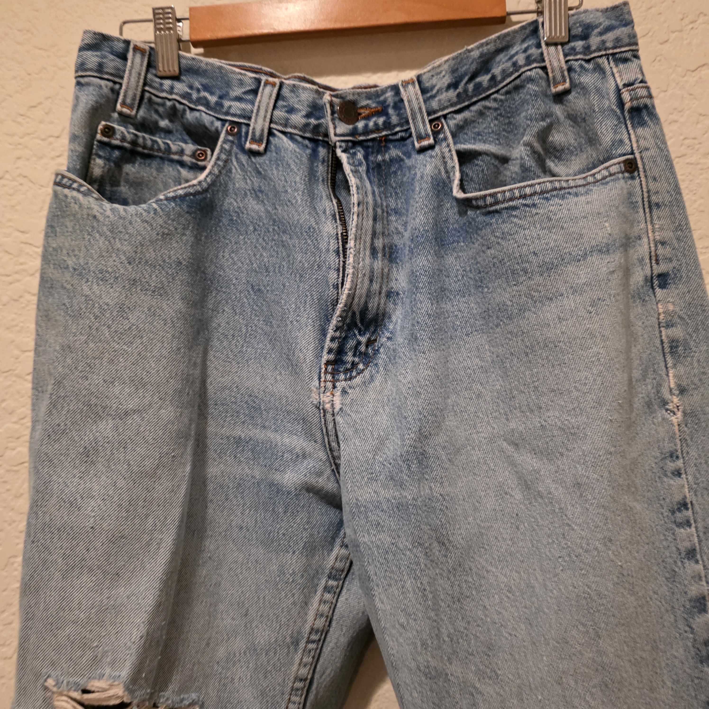 Kirkland Signature 34 x 32 distressed denim jeans Size US 34 / EU 50 - 5 Thumbnail
