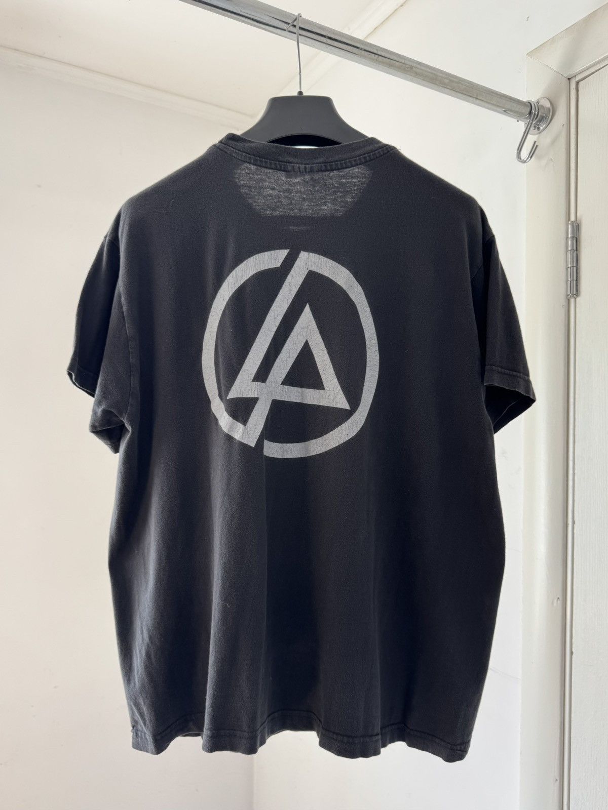 Band Tees VTG 2008 Linkin Park Road To Revolution Faded Band T Shirt Size US M / EU 48-50 / 2 - 4 Thumbnail