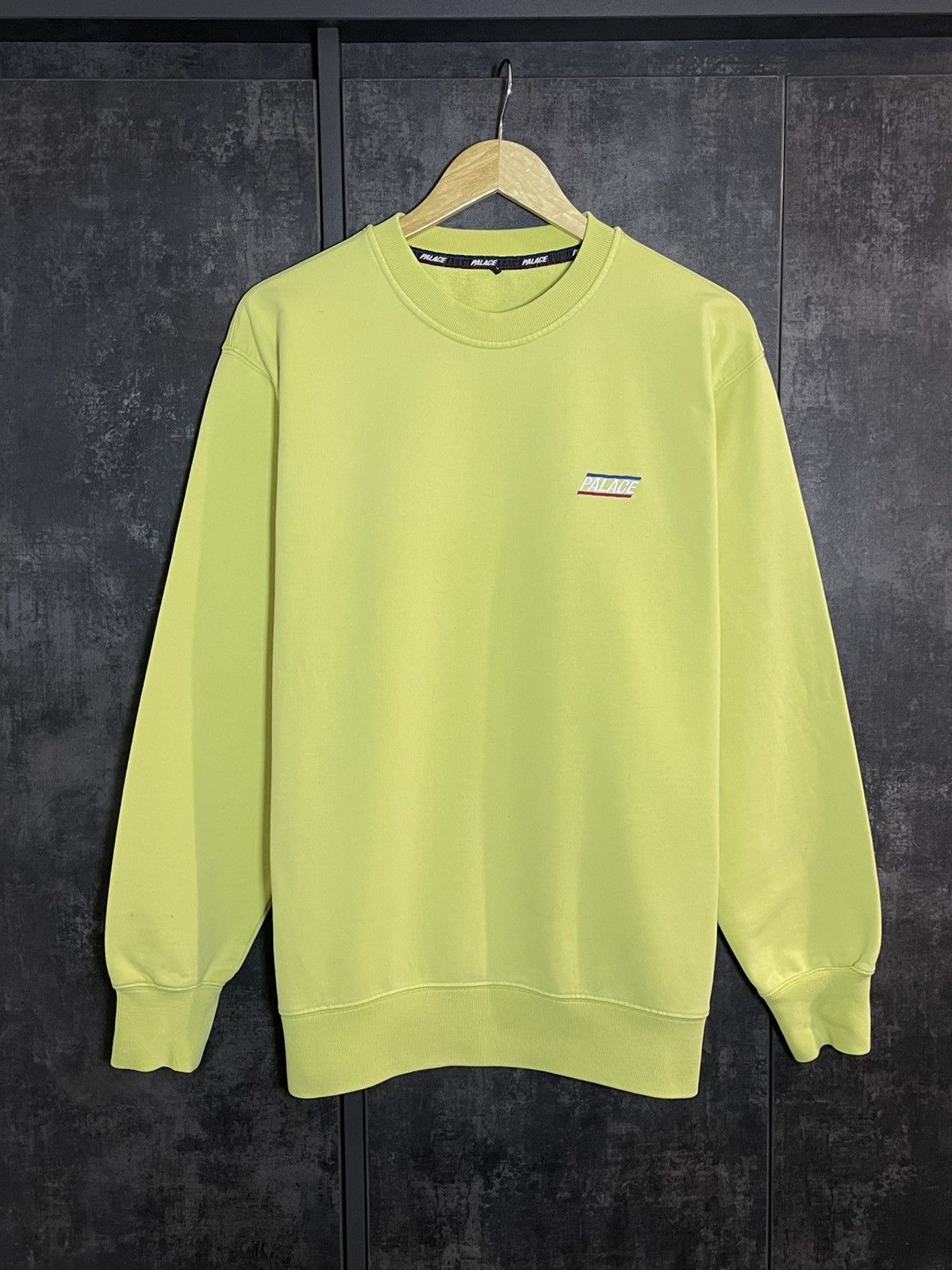 Palace Palace Small Logo Yellow Crewneck Sweatshirt Supreme JNCO Size US L / EU 52-54 / 3 - 1 Thumbnail
