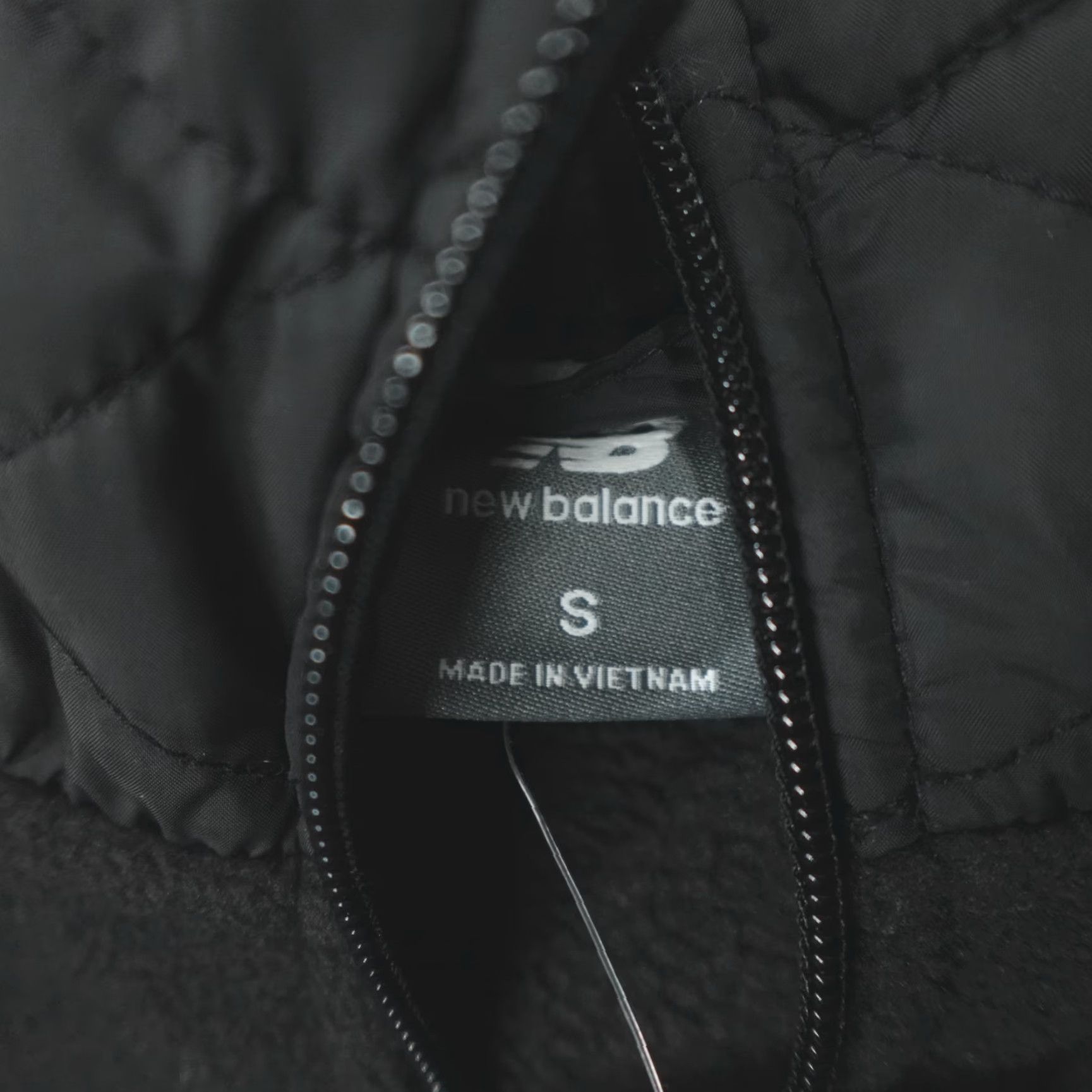 New Balance New Balance Hoodie 1/2 Zip Pullover Men's Relaxed Fit Size S Fleece Colorblock Jacket Hooded Zip Retro Winter Casual Men’s Size US S / EU 44-46 / 1 - 4 Thumbnail