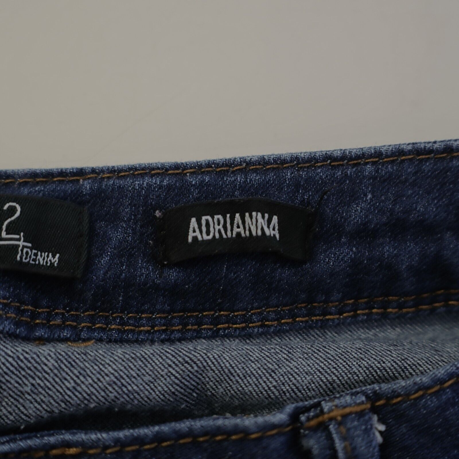 Designer 1822 Denim Adrianna Blue Stone Wash Wisker Jeans 4 28/28 Str Size 28" / US 6 / IT 42 - 7 Thumbnail