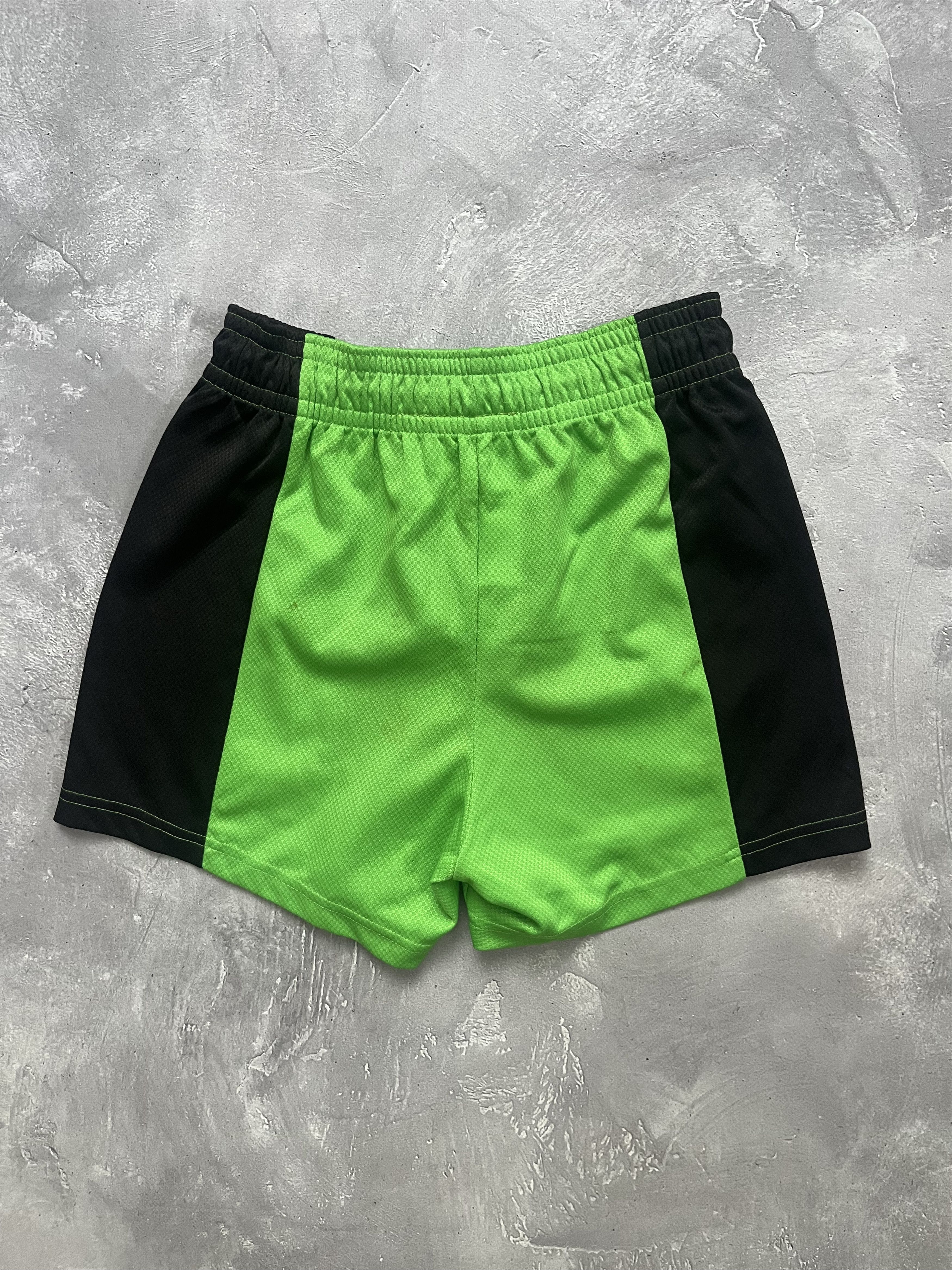 Reebok Liverpool Home football Shorts Reebok Green Men Size 26 Size US 26 / EU 42 - 4 Thumbnail
