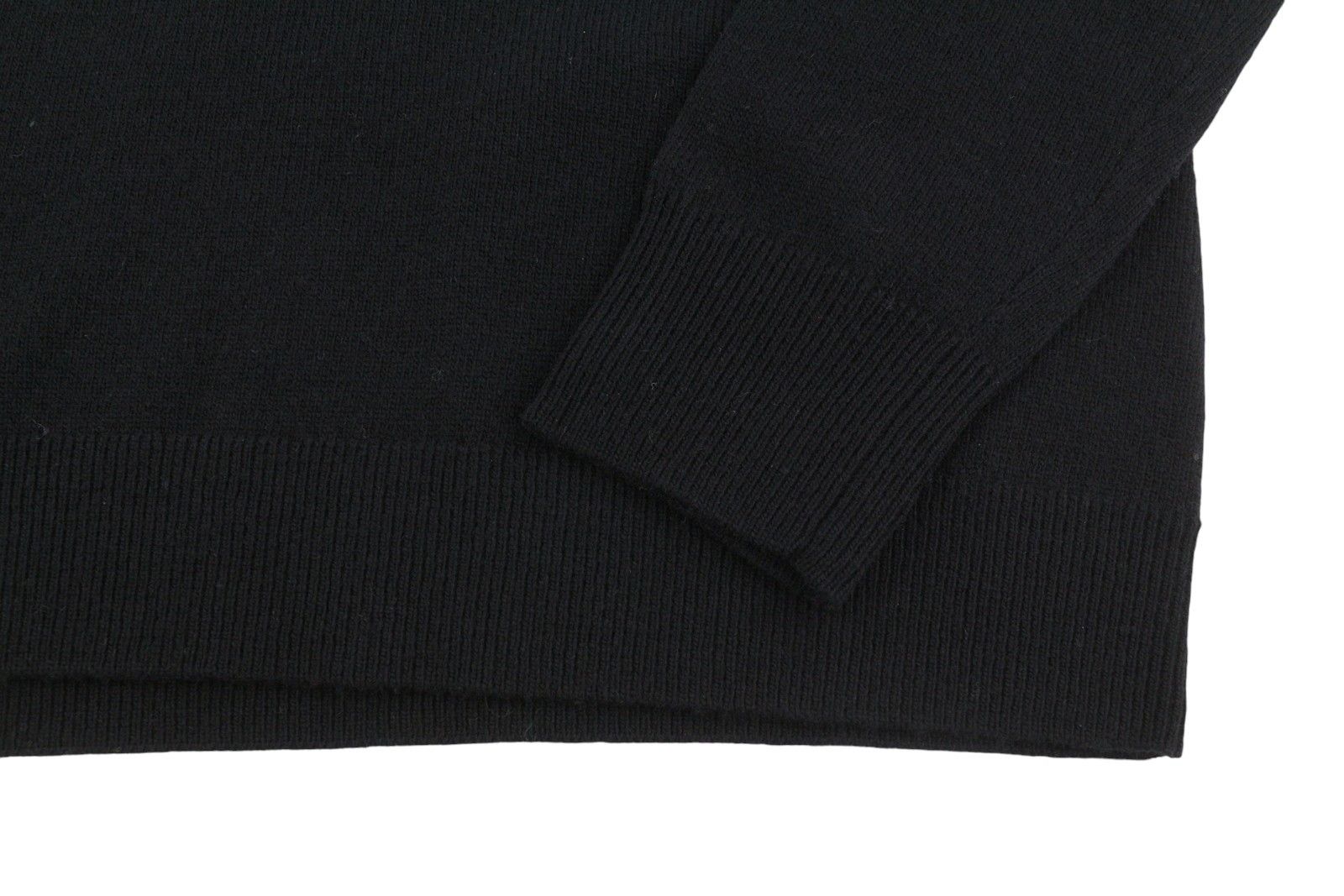 Gant EXTRAFINE LAMBSWOOL V-NECK M Black Knit 88104 Size M / US 6-8 / IT 42-44 - 6 Thumbnail