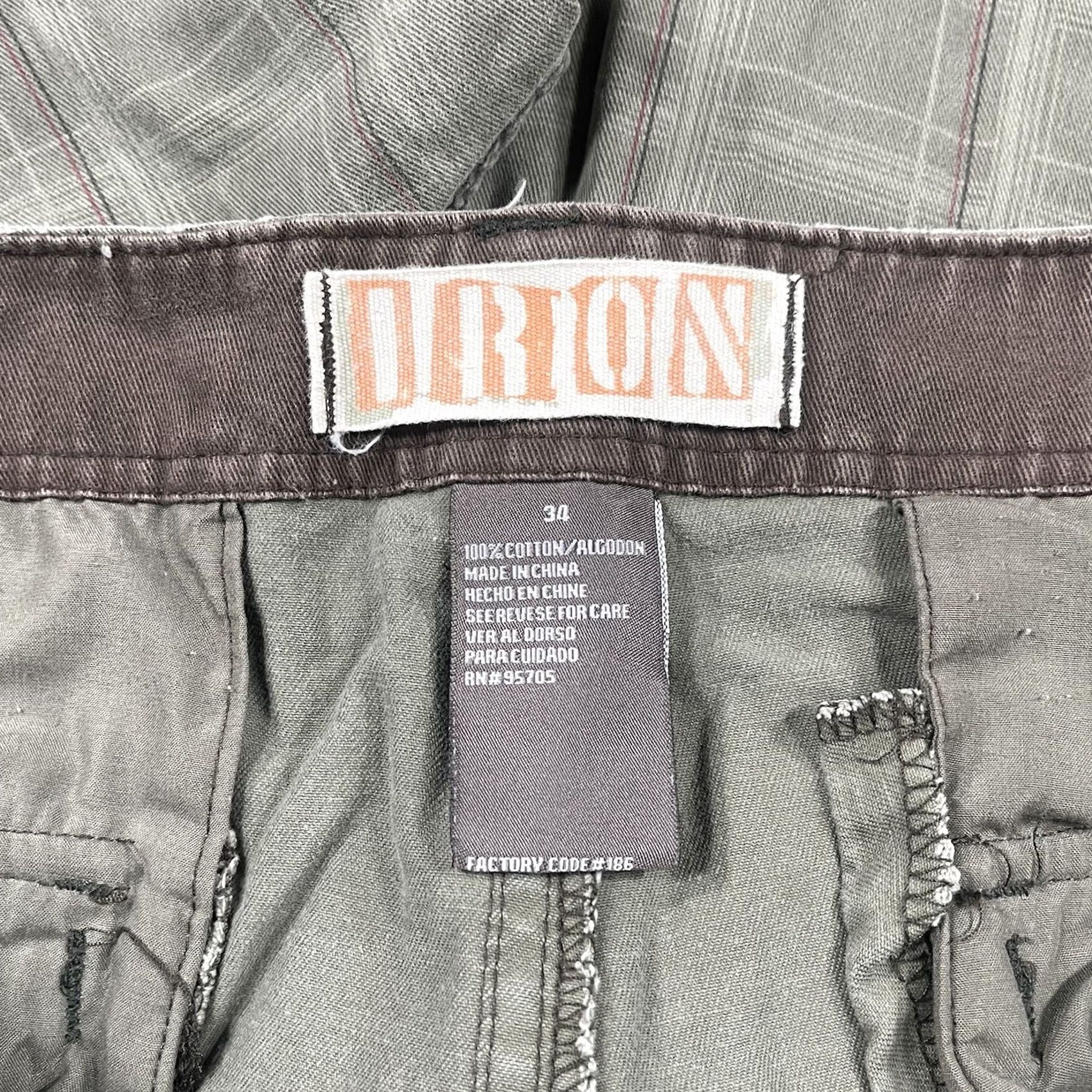 Iro Iron Khakis Cargo Utility Flat Front Pockets Shorts Mens 34 Gray Green Plaid - Good Condition Size US 34 / EU 50 - 7 Thumbnail
