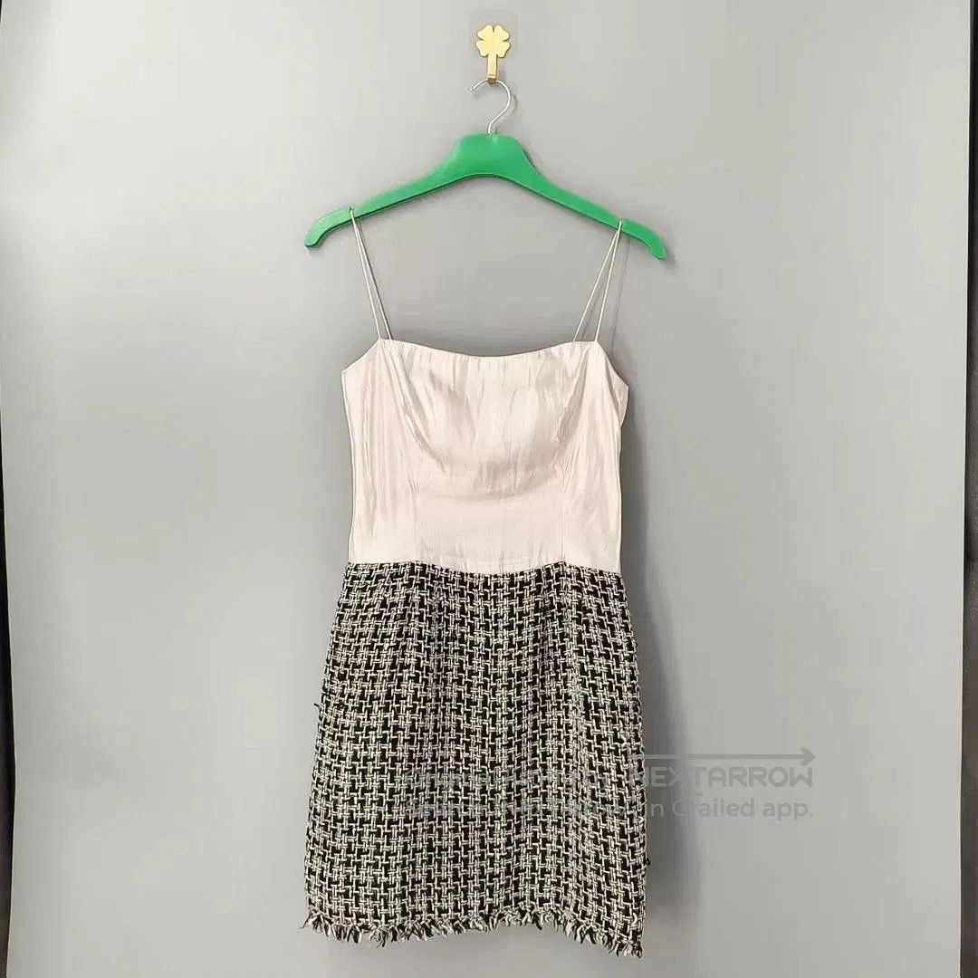 Chanel Chanel Black White Spliced Shimmer Dress. Size XS / US 0-2 / IT 36-38 - 1 Thumbnail