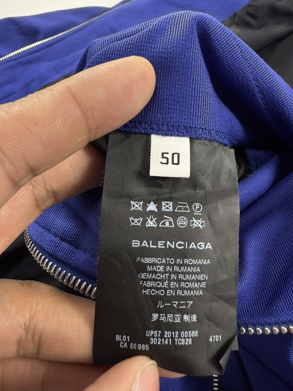 Balenciaga Balenciaga x Nicolas Ghesquière F/W’12 Bomber Jacket Size US M / EU 48-50 / 2 - 11 Thumbnail