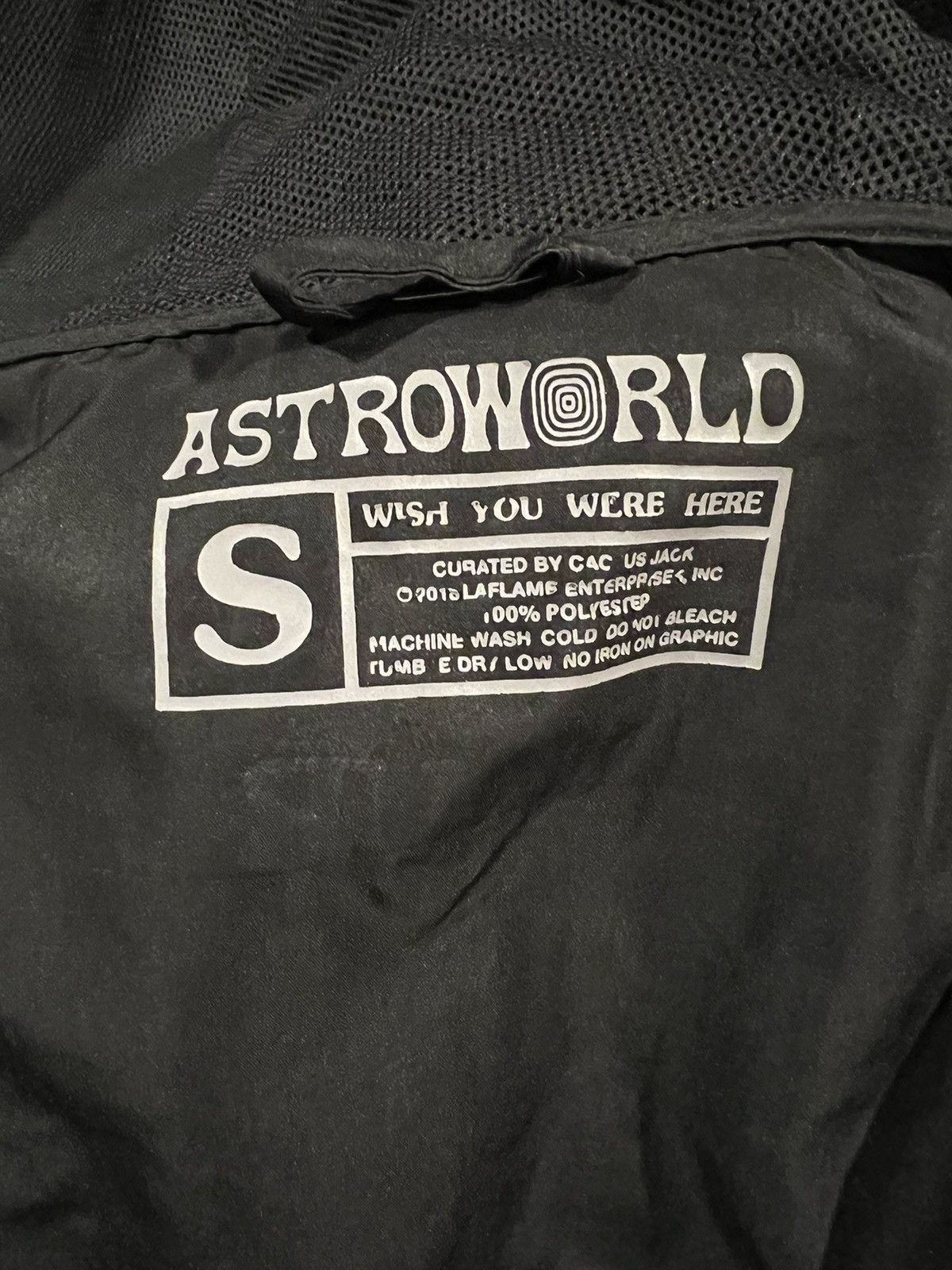 Travis Scott bear n goldfish windbreaker WISH YOU WERE HERE ASTROWORLD Size US S / EU 44-46 / 1 - 3 Thumbnail