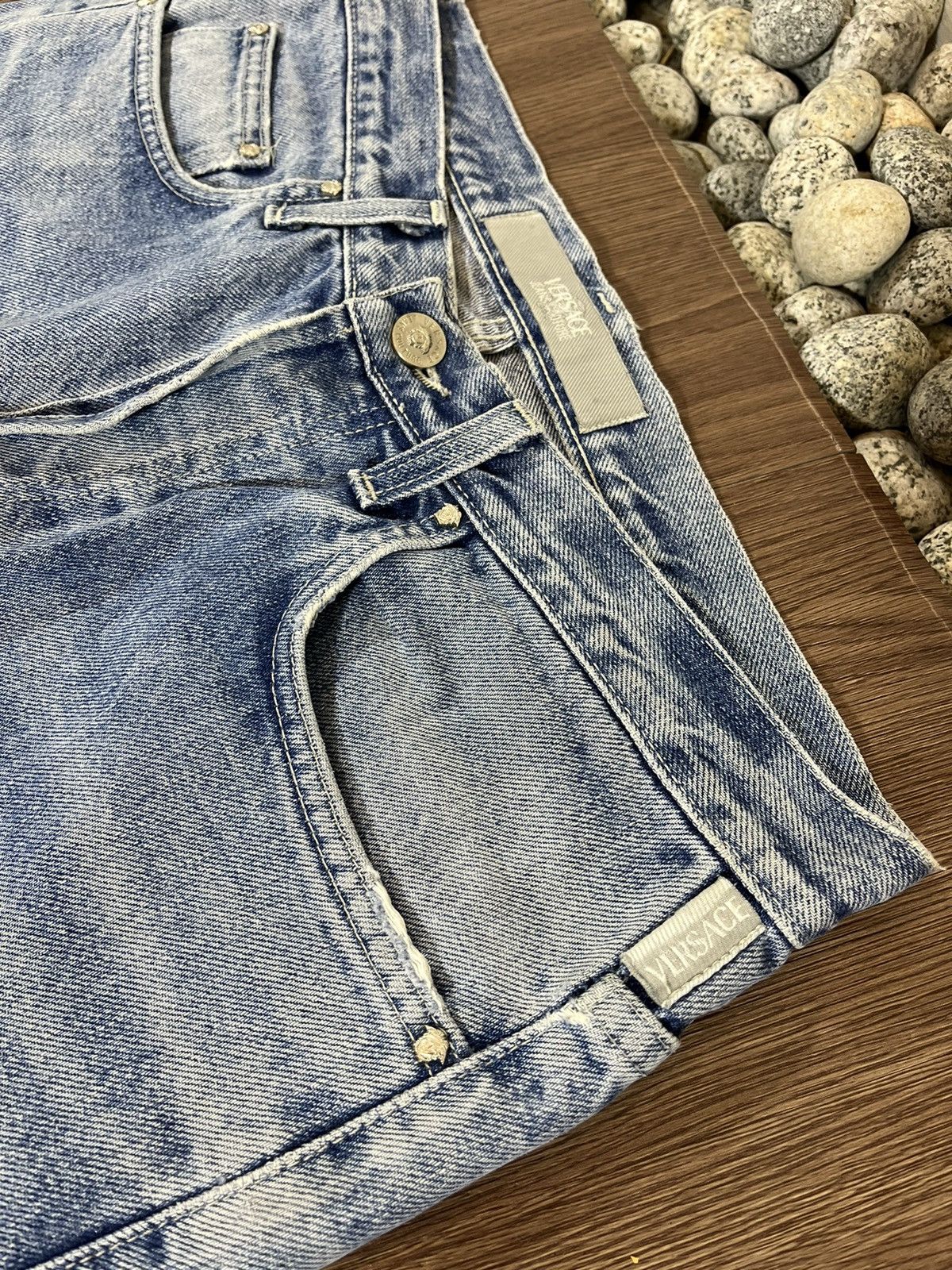 Versace Jeans Couture Versace Jeans Couture Distressed Denim – (Made in Italy) Size US 31 - 8 Thumbnail