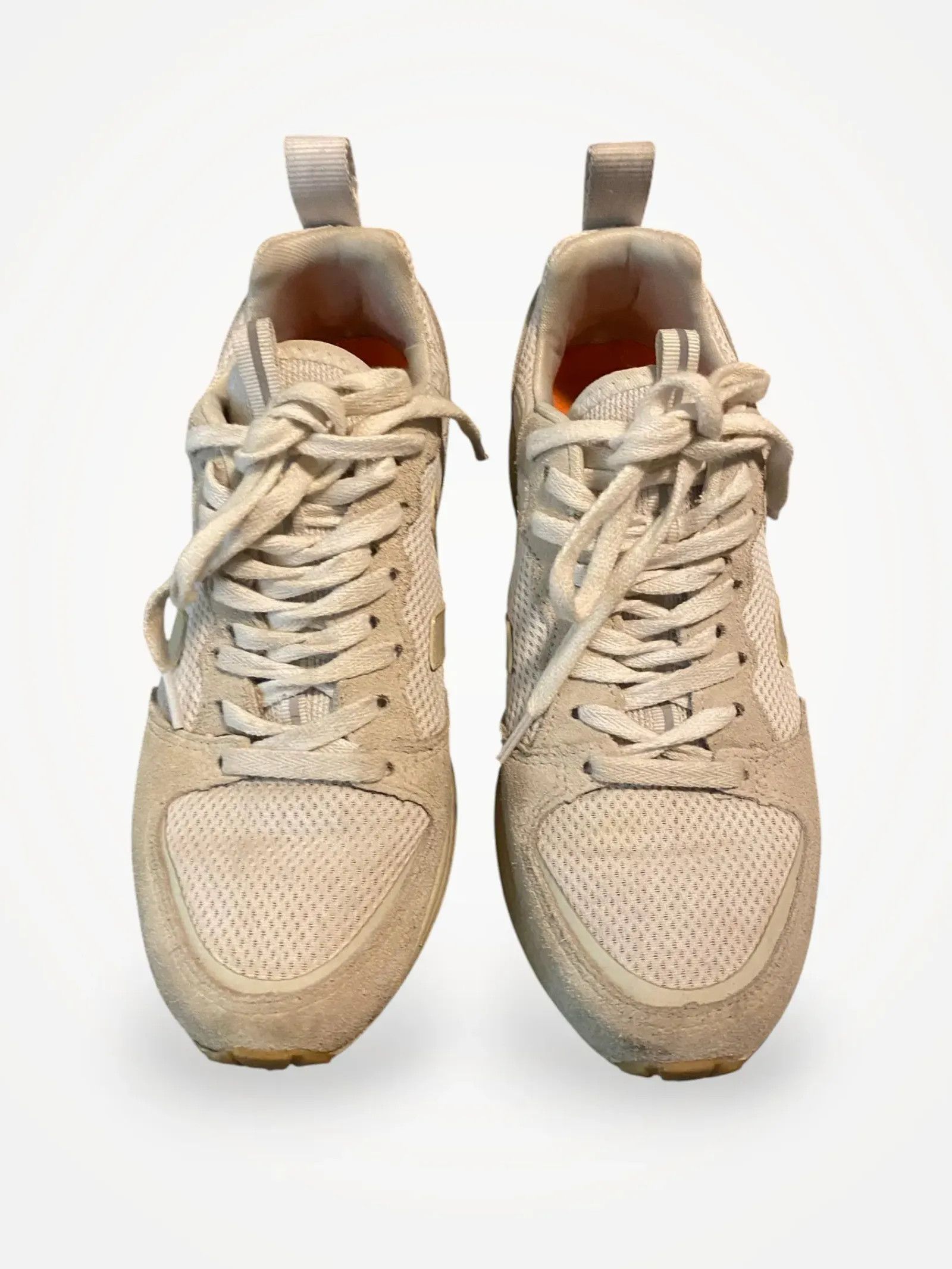 Veja Veja Sneakers Size US 10 / IT 40 - 1 Thumbnail