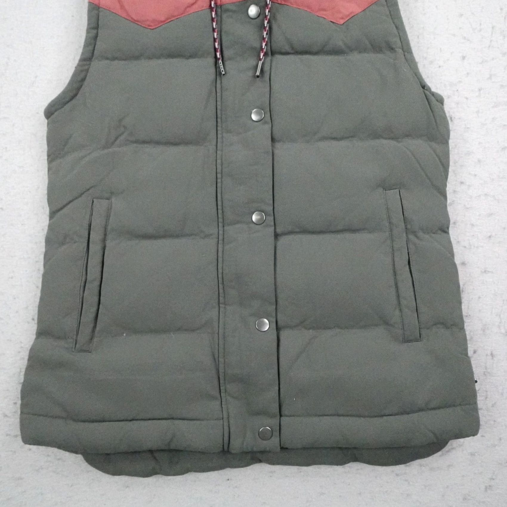 Patagonia Patagonia Vest Womens XS Forge Gray Pink Bivy Puffer Down Quilted Insulated Hood Size XS / US 0-2 / IT 36-38 - 3 Thumbnail