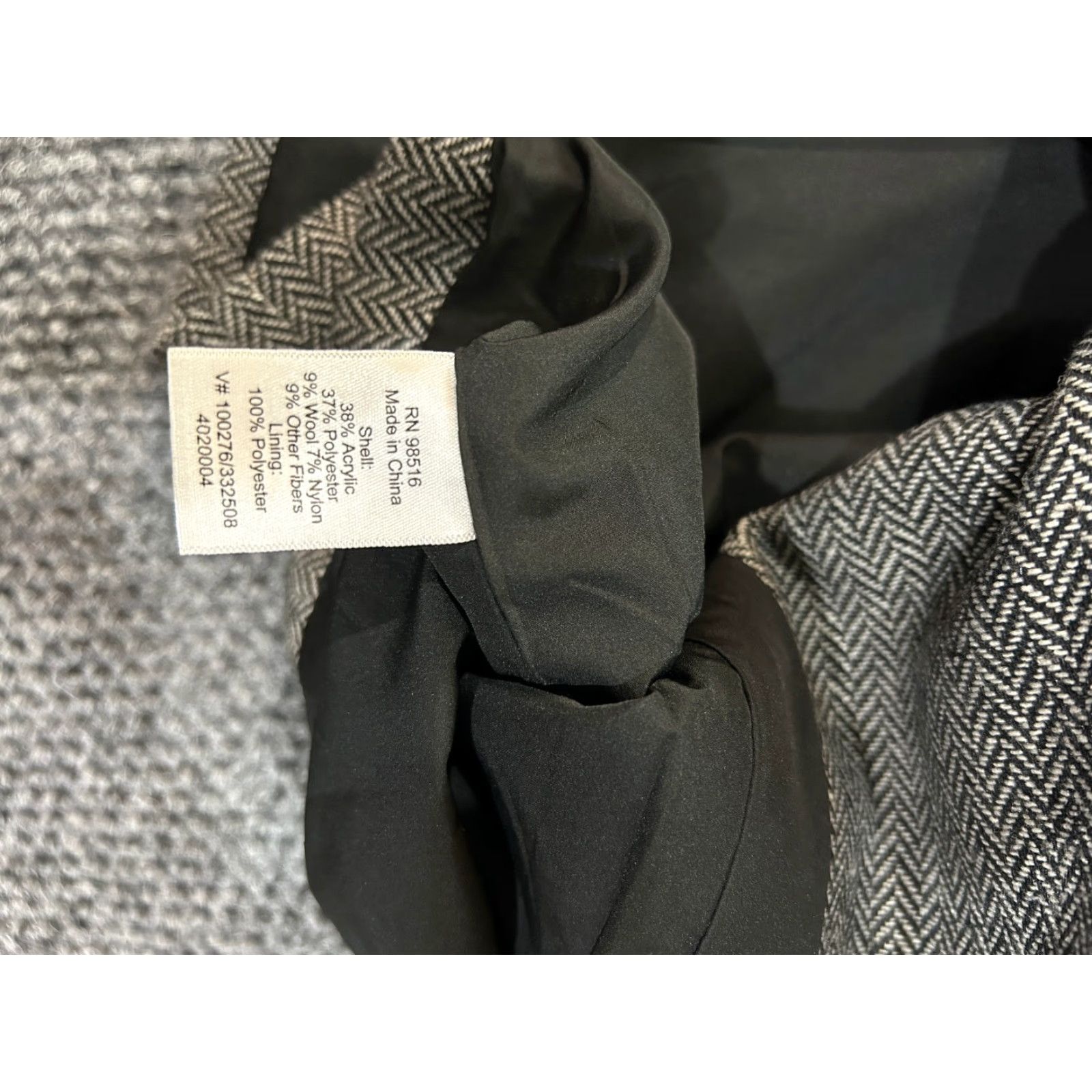 Coldwater Creek Coldwater Creek Blazer Jacket Womens 10P Petite Gray White Herringbone Lined Casual Business Zip Long Sleeve Cotton Canvas Polyester Zipper Size L / US 10 / IT 46 - 5 Thumbnail