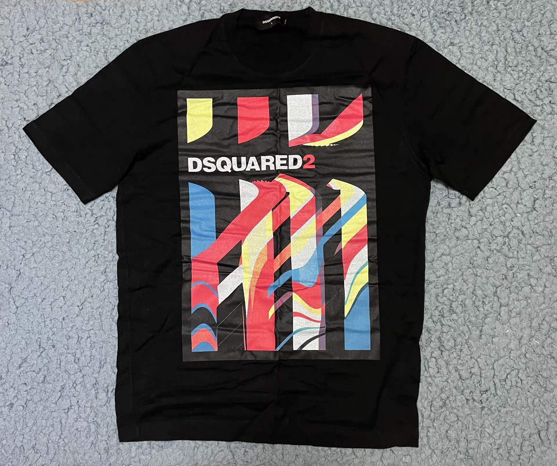 DSquared2. Q4