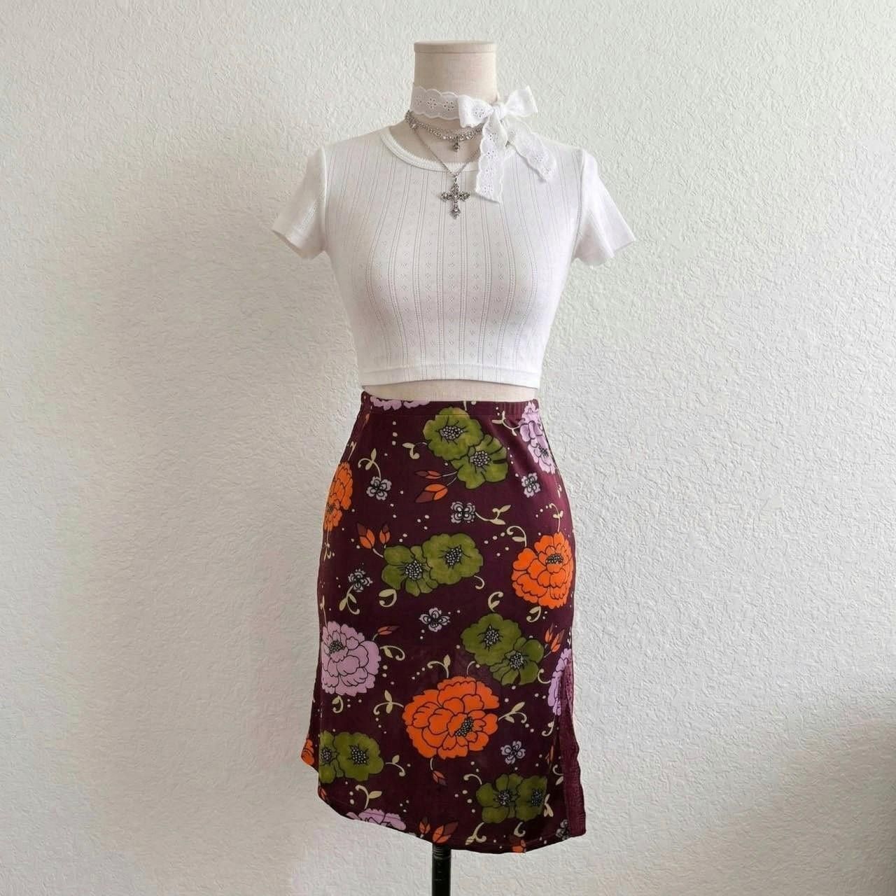Sisley Floral midi skirt with drawstring, lace, asymmetrical, y2k Size 28" / US 6 / IT 42 - 1 Thumbnail