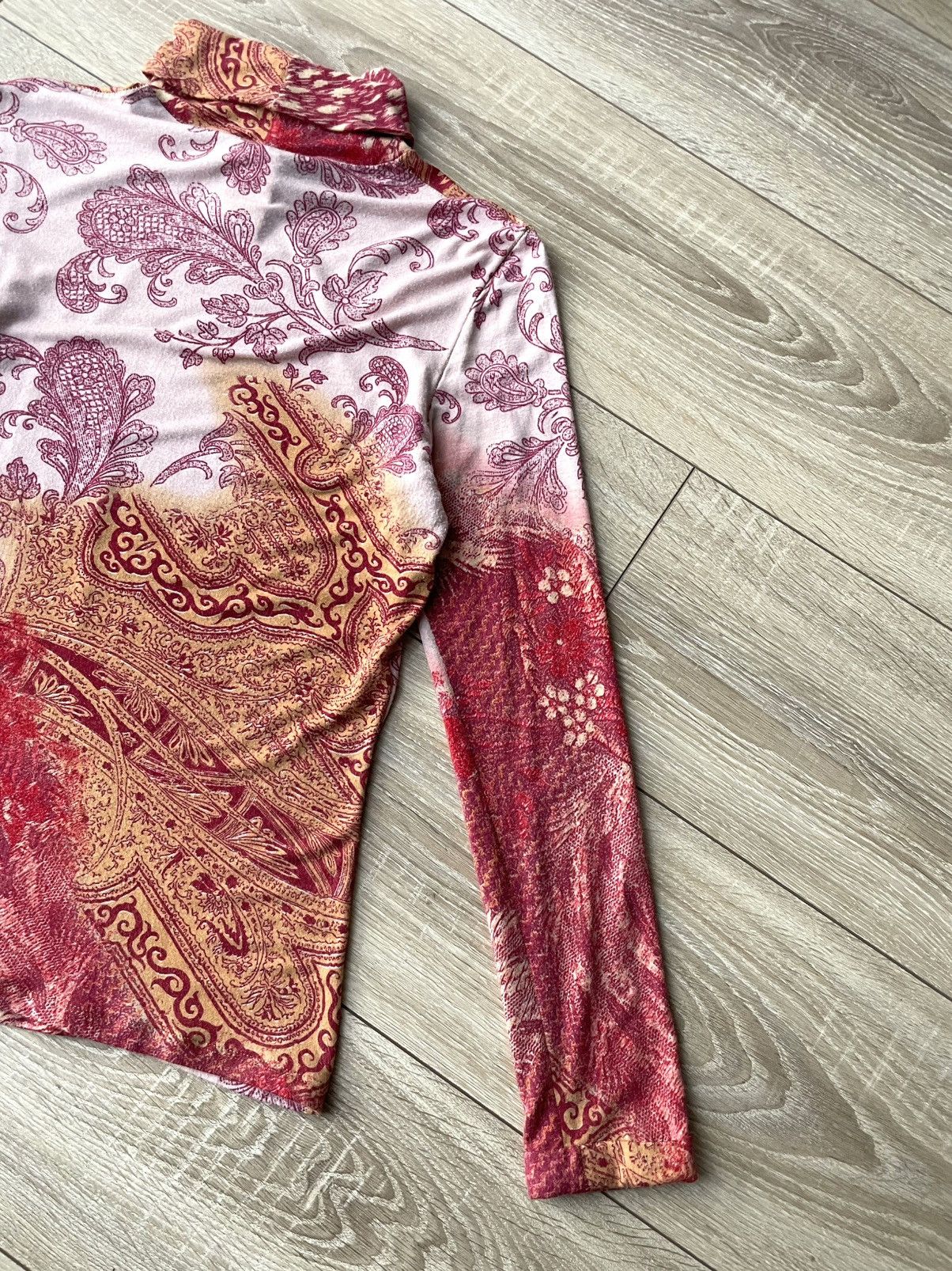 Roberto Cavalli Vintage Roberto Cavalli Class Paisley Top Turtleneck Shirt Size L / US 10 / IT 46 - 16 Thumbnail