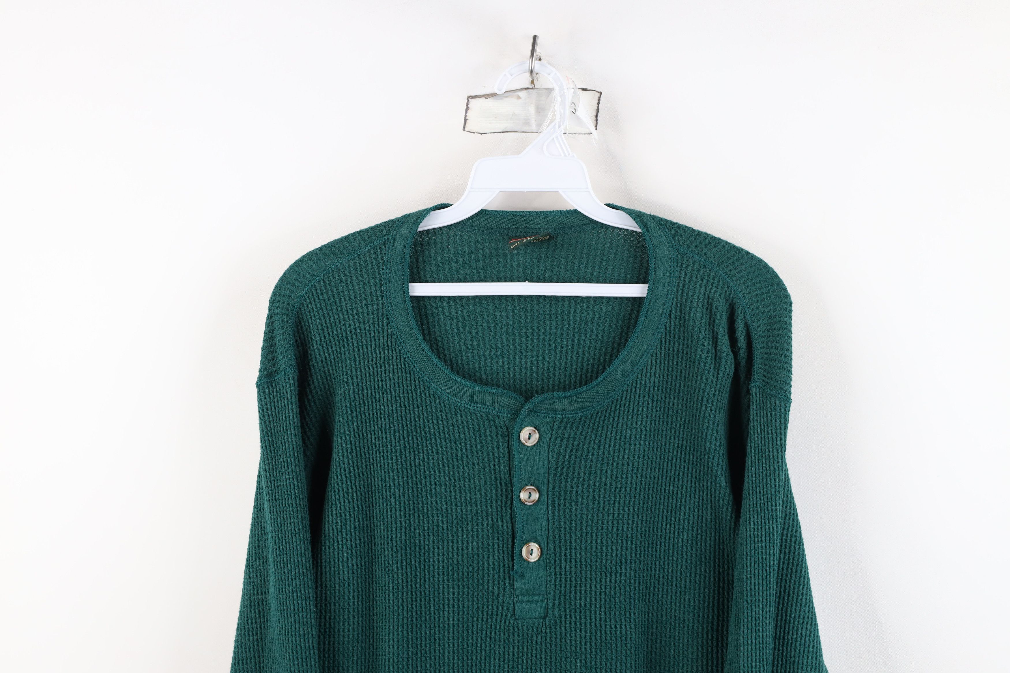 Vintage Vintage 90s Streetwear Waffle Knit Henley T-Shirt Green USA Size US XL / EU 56 / 4 - 2 Thumbnail
