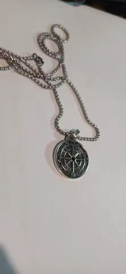 Jewelry Compass Pendant Necklace for Men Women Size ONE SIZE - 5 Thumbnail