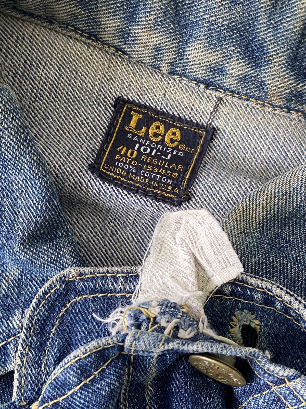 Lee Vintage 70s Lee 101-J Sanforized Denim Jacket Distressed Size US M / EU 48-50 / 2 - 3 Thumbnail