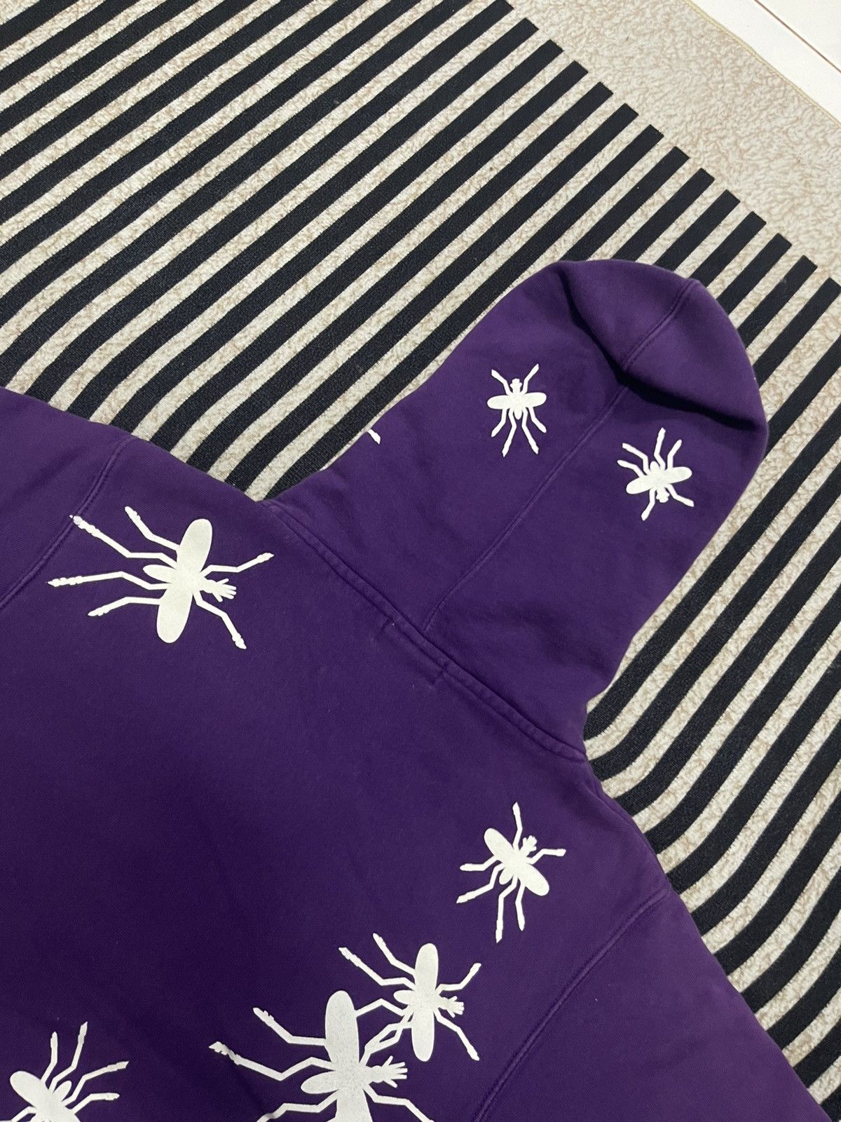 Futura 2000s FUTURALABORATORIES “ALL WOMEN ARE CREATED EQUAL”HOODIE Size S / US 4 / IT 40 - 16 Thumbnail