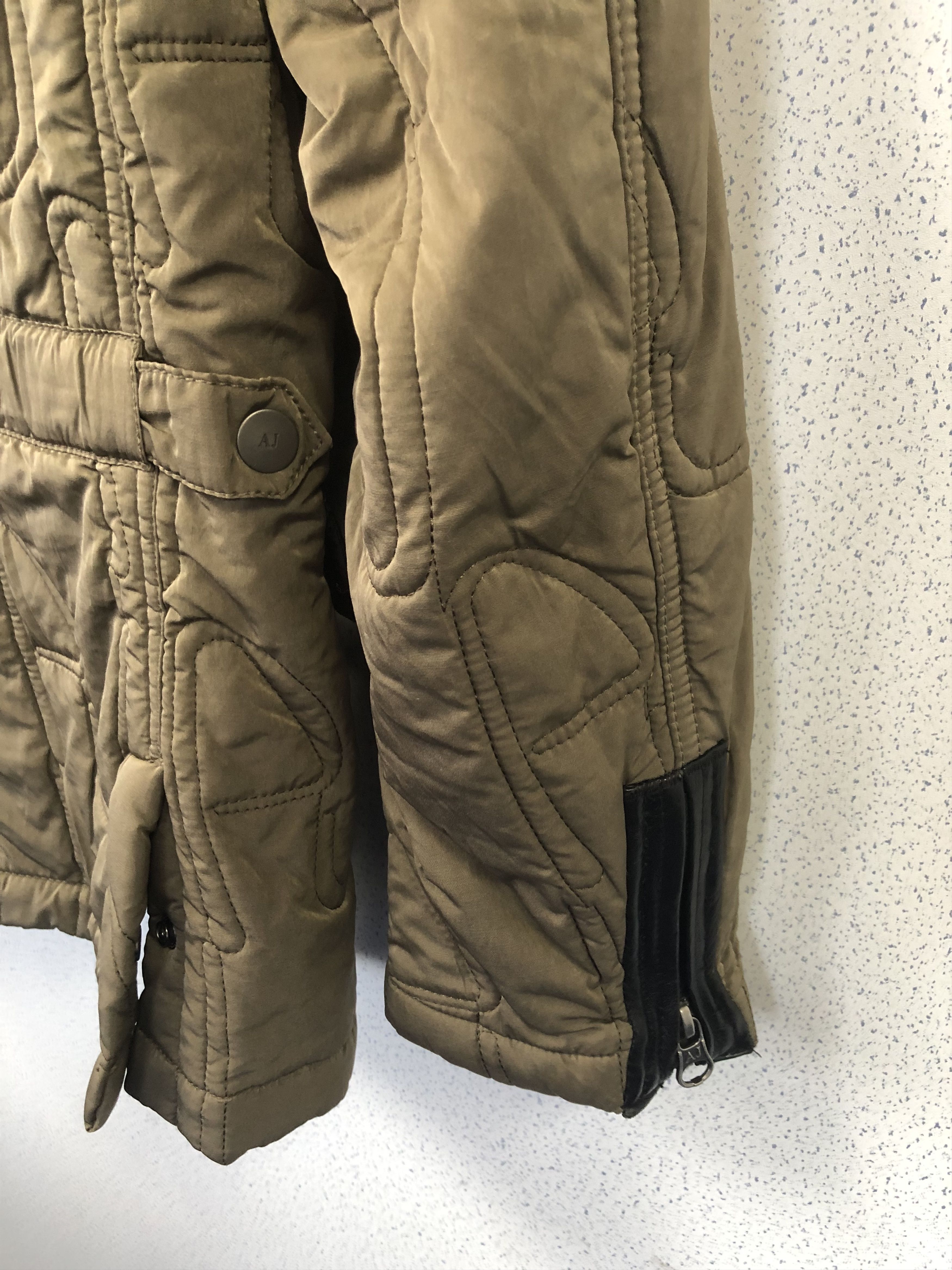 Armani Armani Jeans Cold Weather Jacket – Sleek & Durable Size US M / EU 48-50 / 2 - 12 Thumbnail