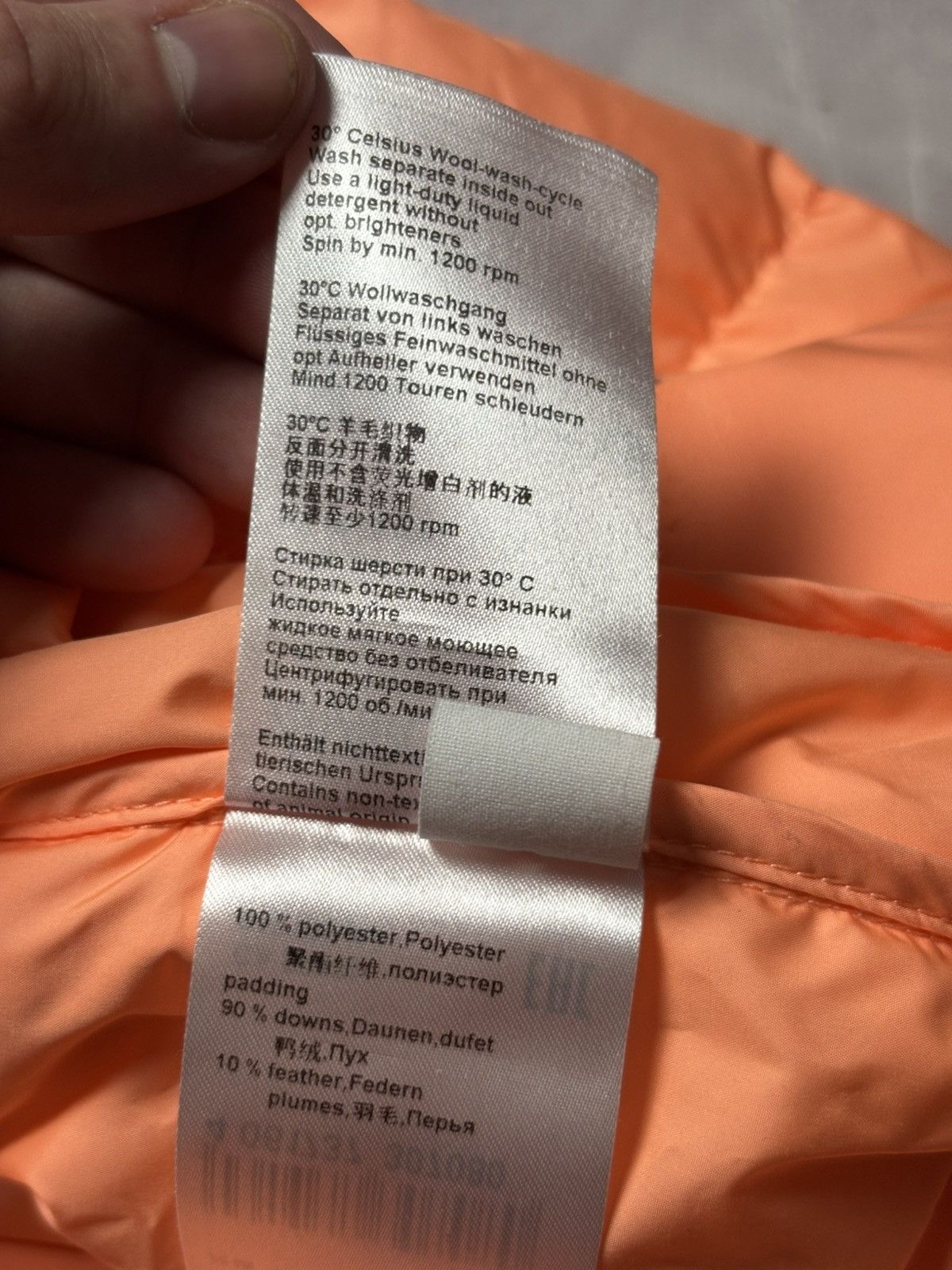 Other Marc Cain Down Puffer Jacket Hooded Apricot Women's N4 (M) Size M / US 6-8 / IT 42-44 - 16 Thumbnail