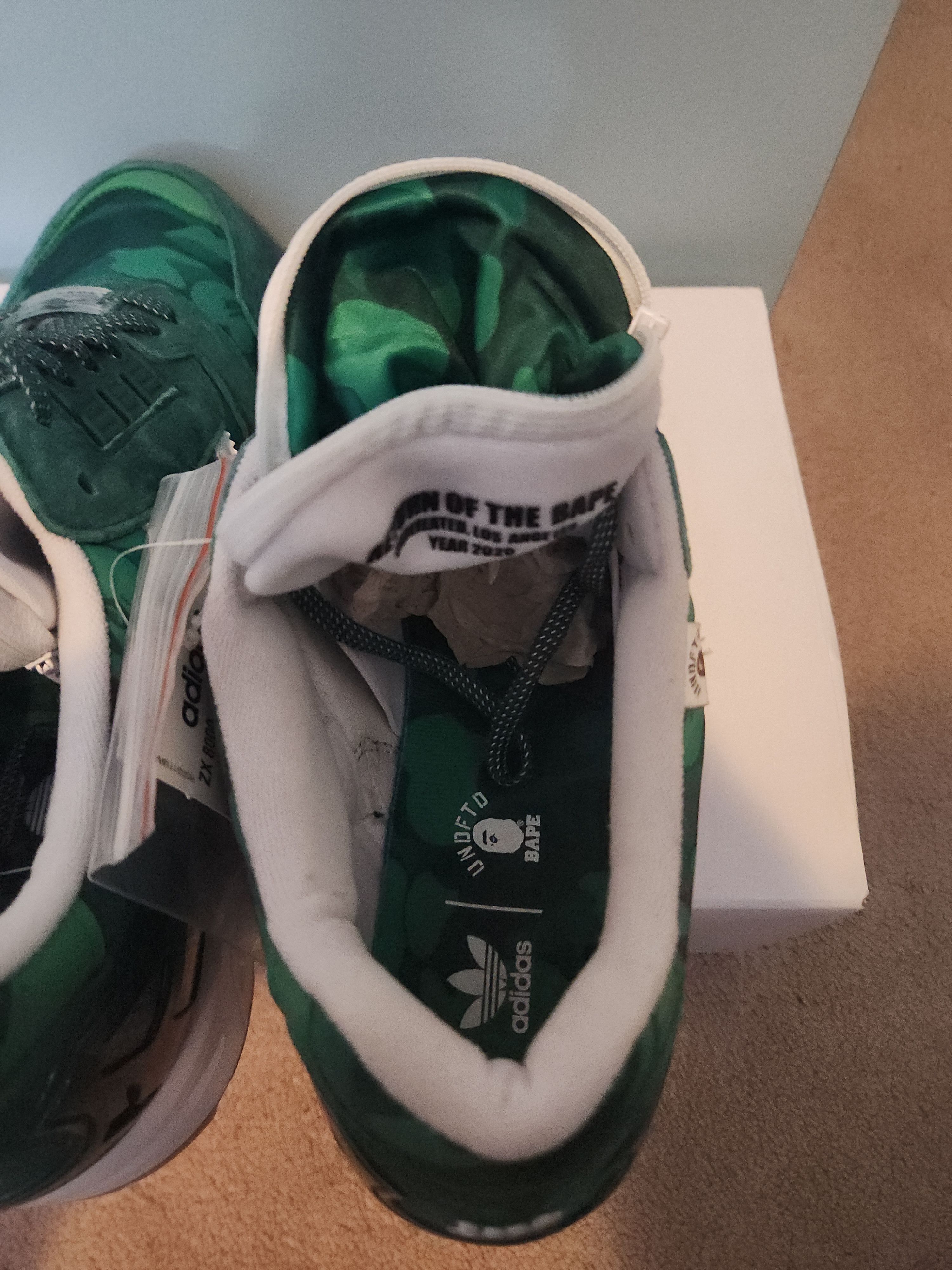 Adidas × Bape × Undefeated Adidas ZX 8000 Size US 11 / EU 44 - 7 Thumbnail