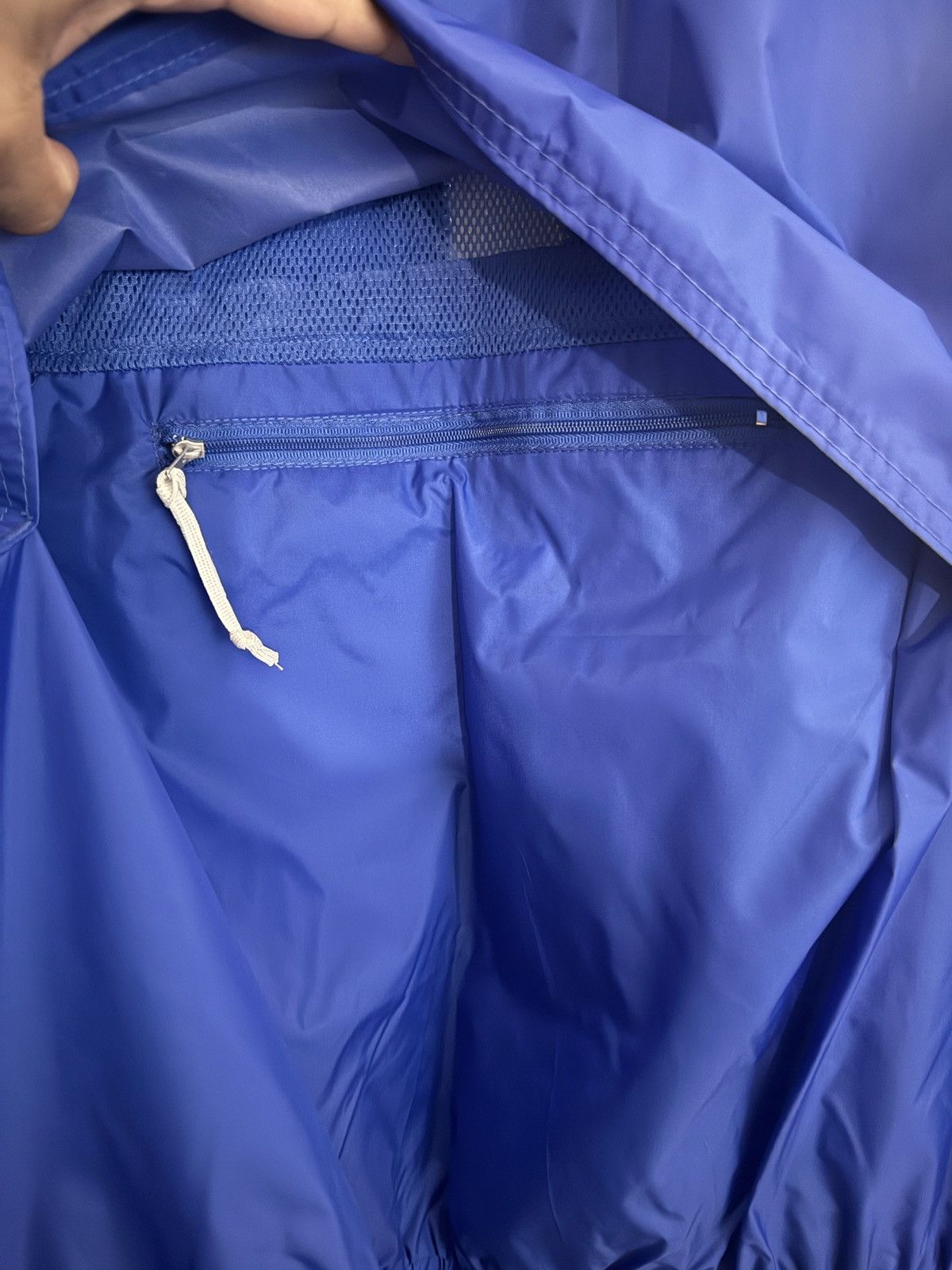 Nike Vintage Nylon Nike Jacket Size US L / EU 52-54 / 3 - 5 Thumbnail
