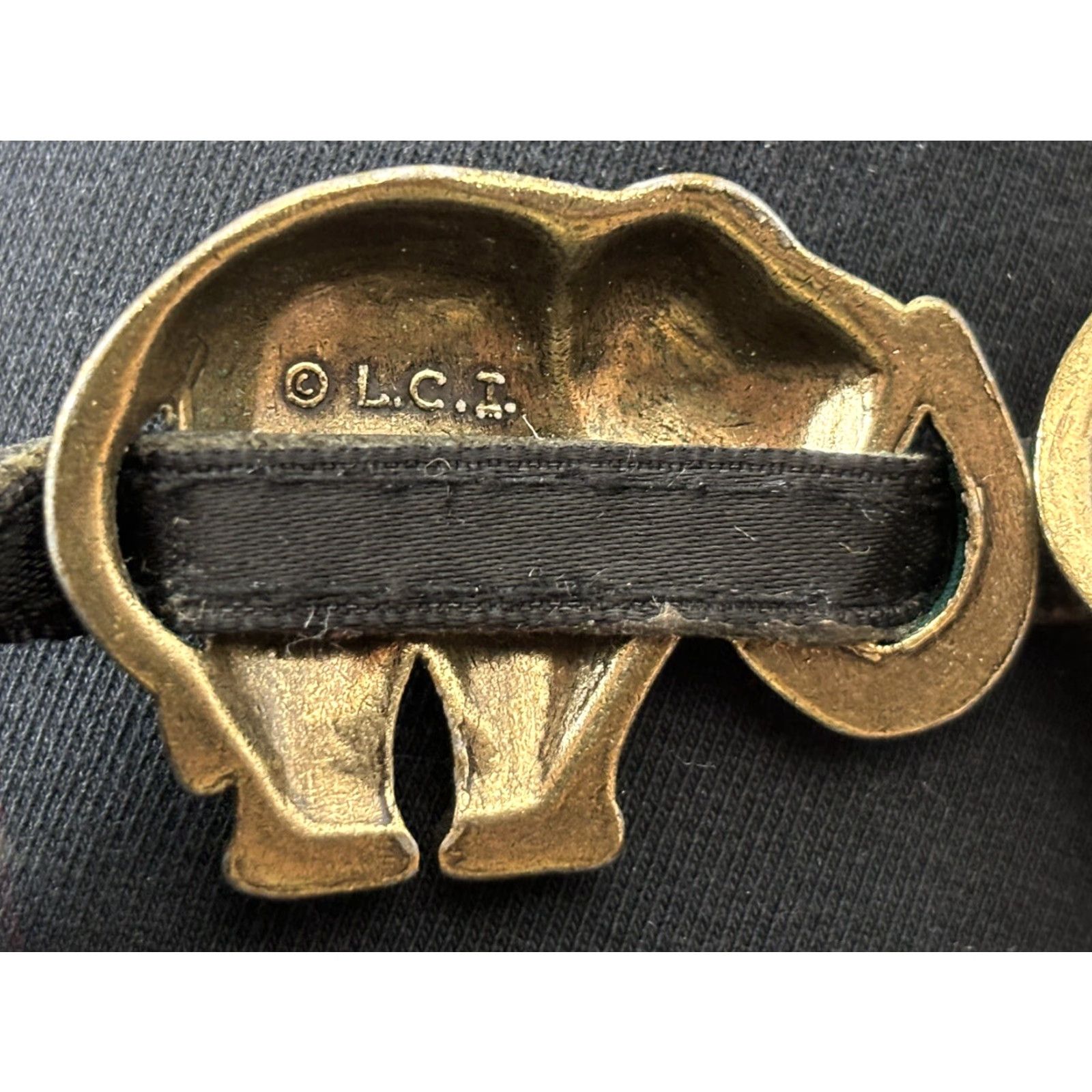 Liz Claiborne VINTAGE Liz Claiborne Belt Leather Black Elephant Brass Hardware 28”-32” Womens M Size ONE SIZE - 6 Thumbnail