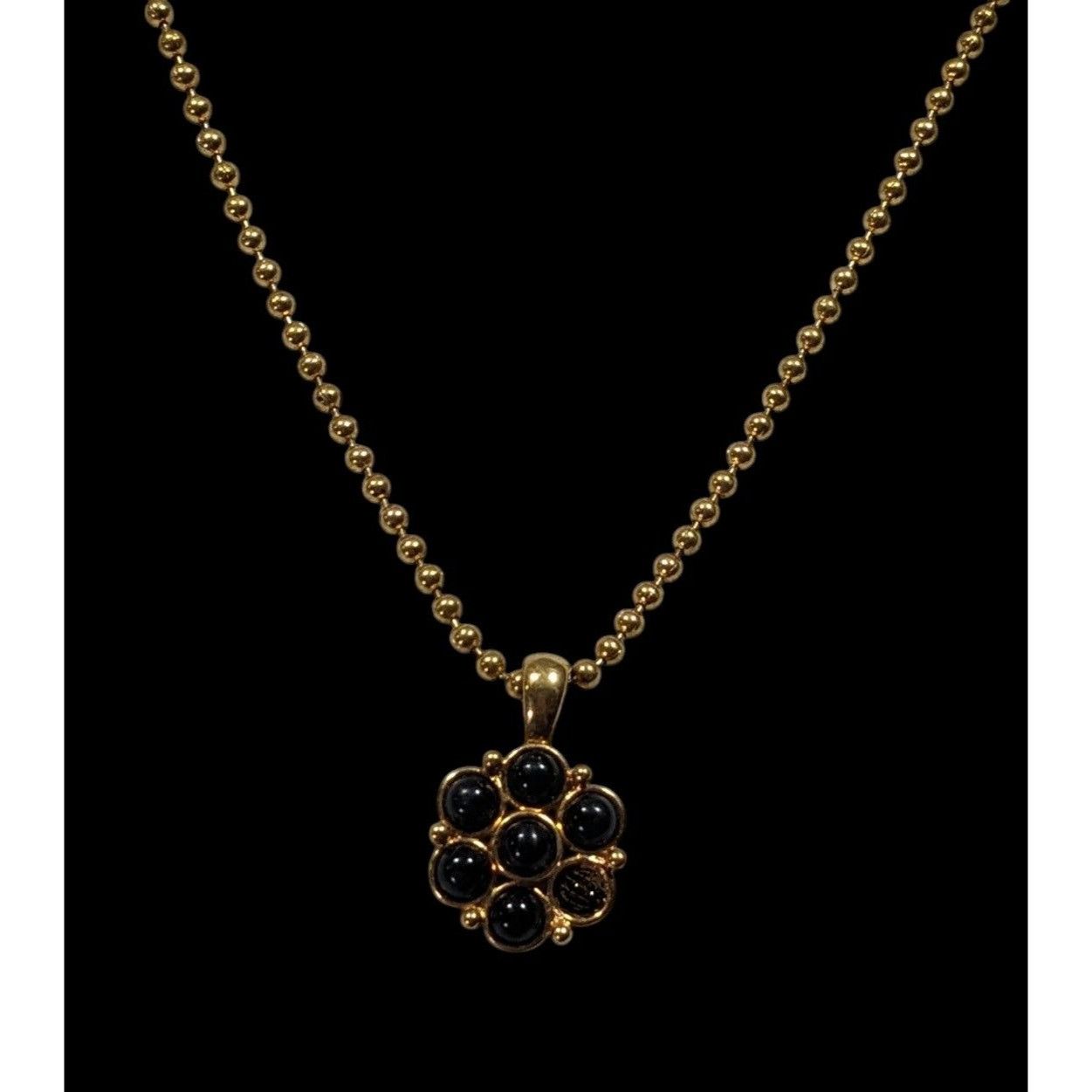 Other Elegant Retro Black And Gold Tone Flower Pendant Necklace Size ONE SIZE - 4 Thumbnail